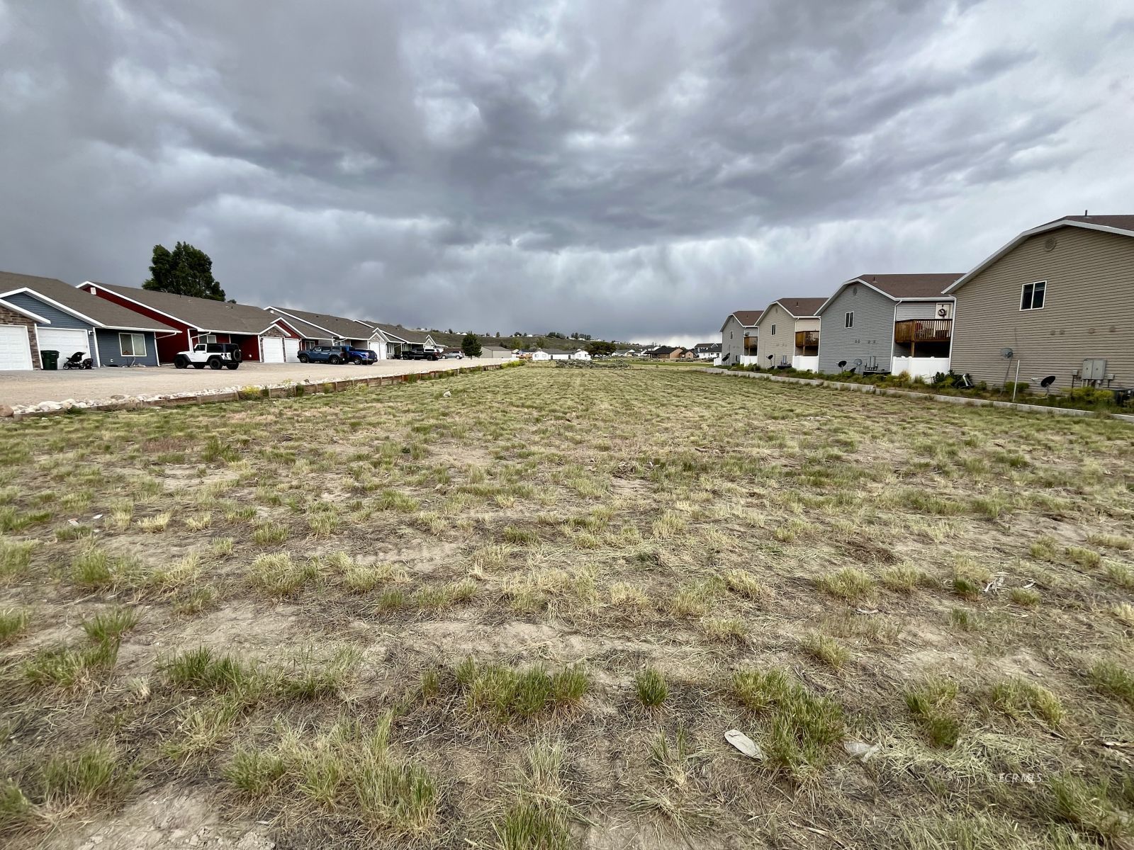 281 Country Club Parkway