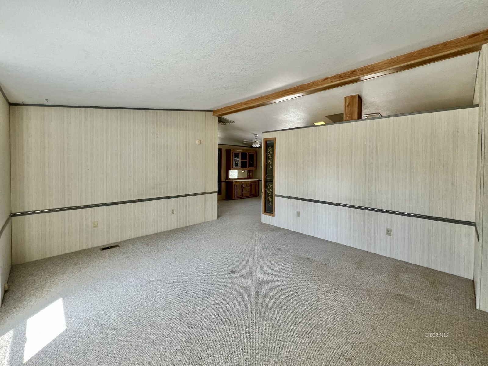2833 Wrangler Circle