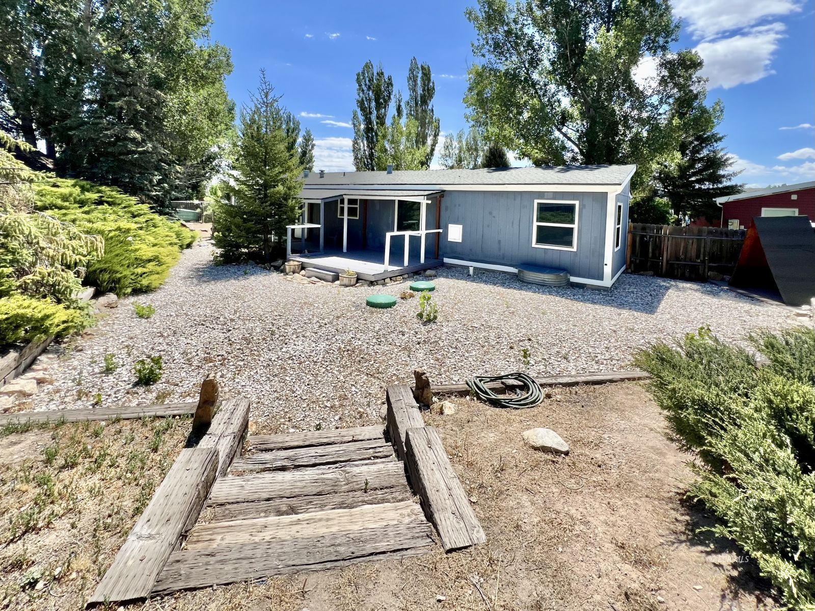 2833 Wrangler Circle