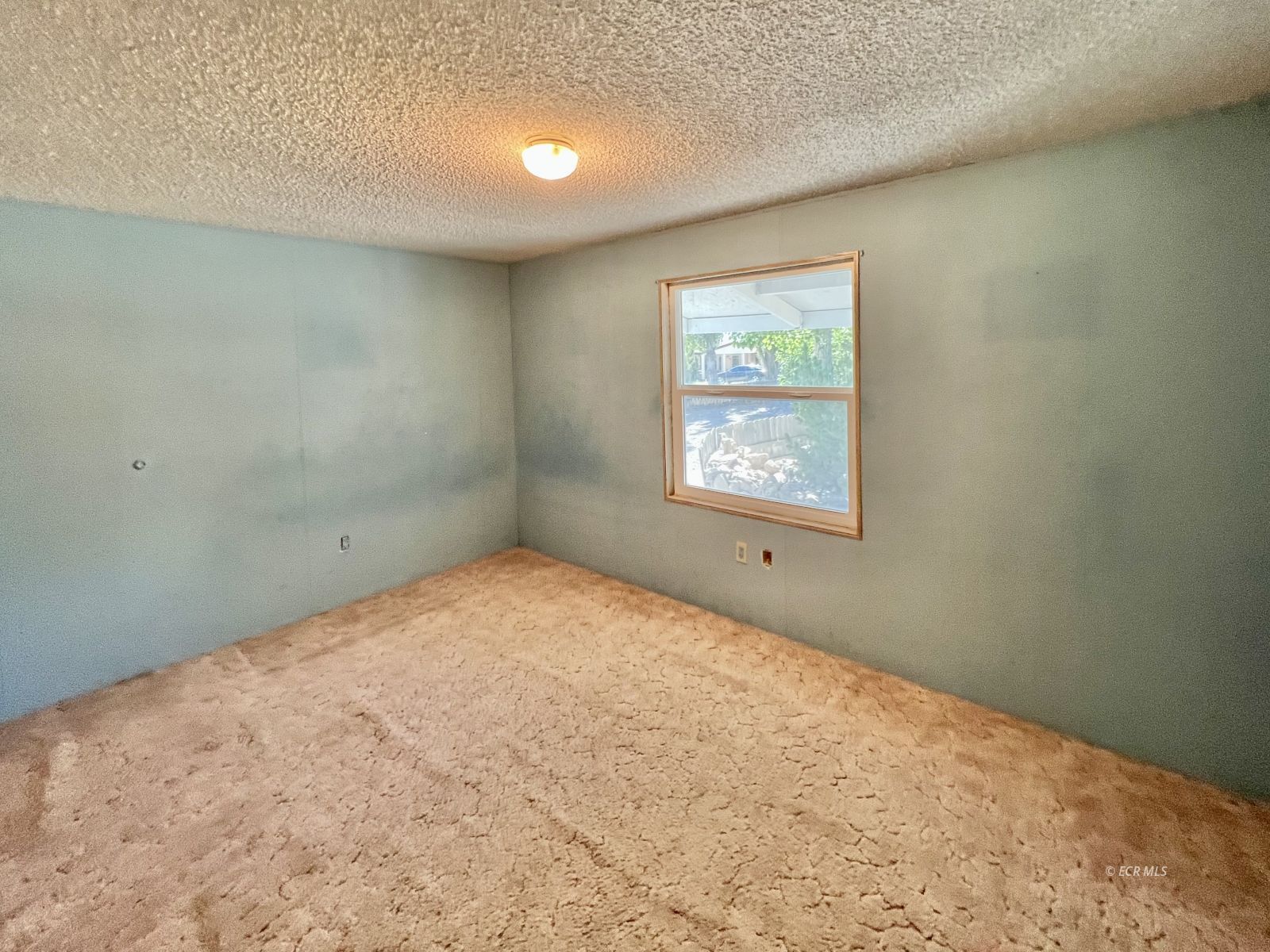 2833 Wrangler Circle
