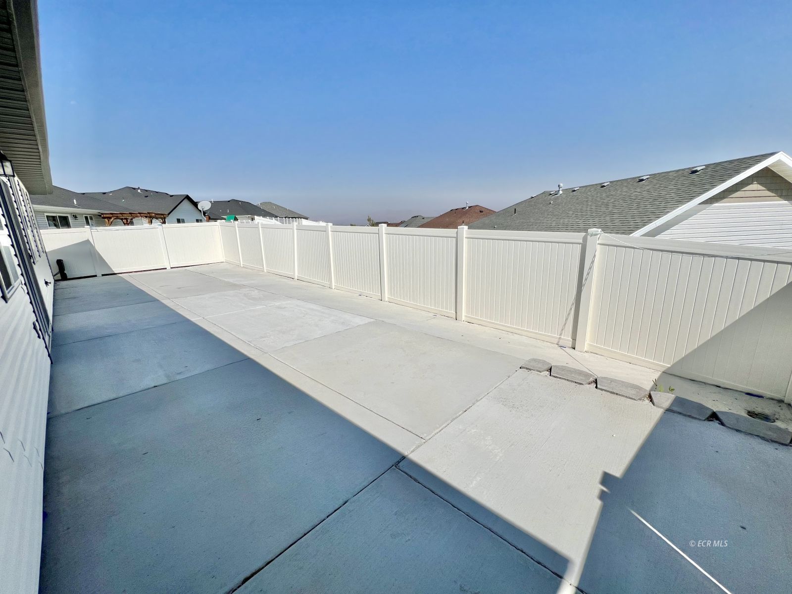 1933 Pheasant Drive