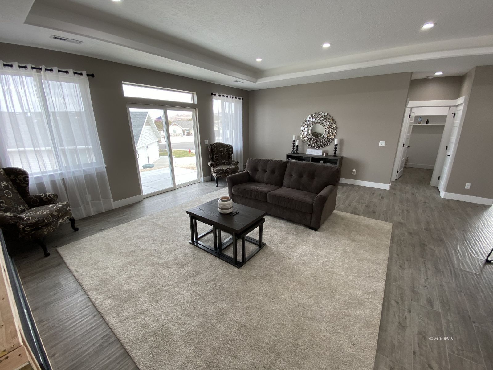 1933 Pheasant Drive