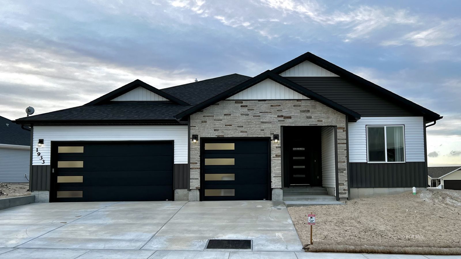 1933 Pheasant Drive