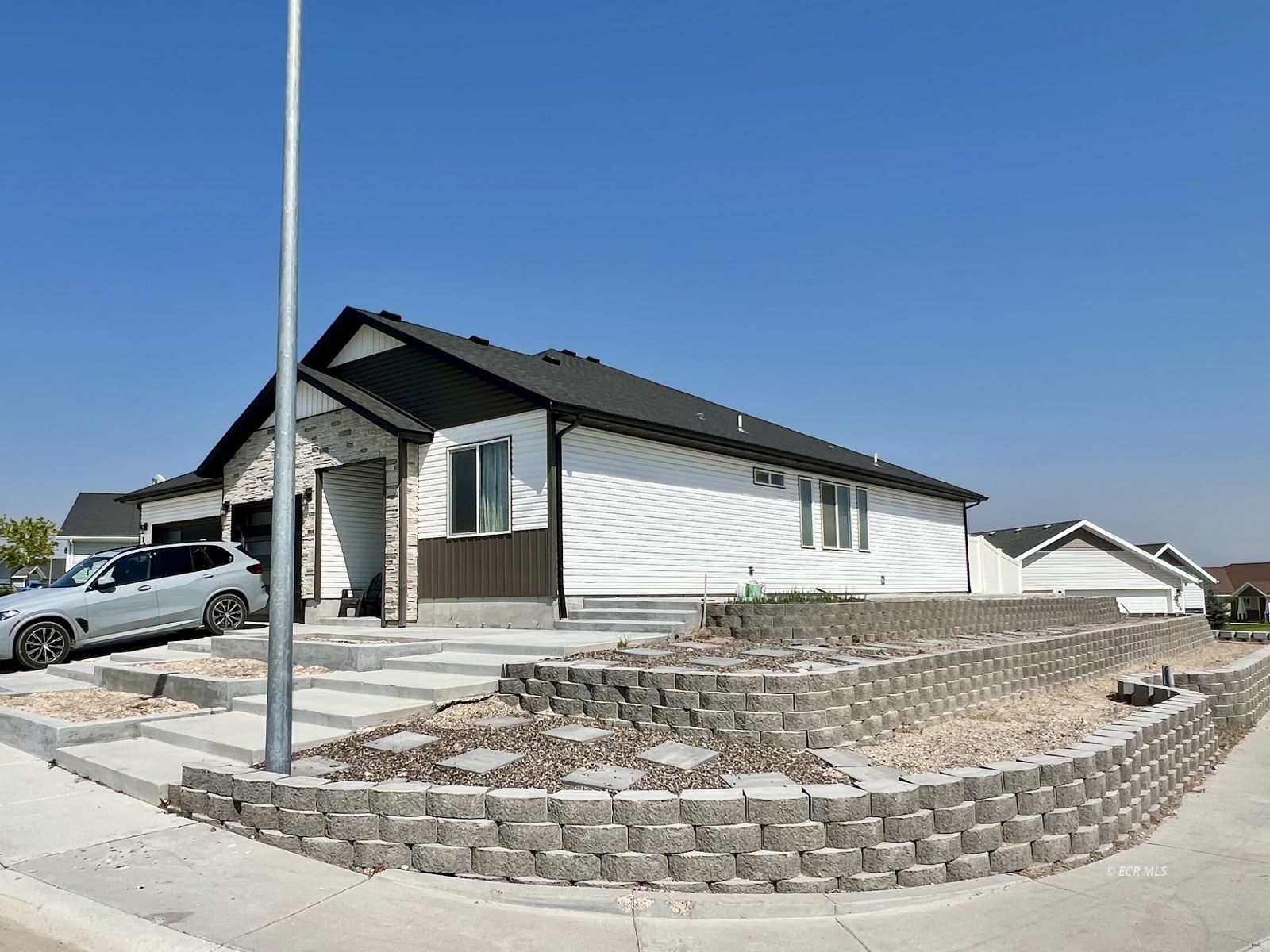 1933 Pheasant Drive