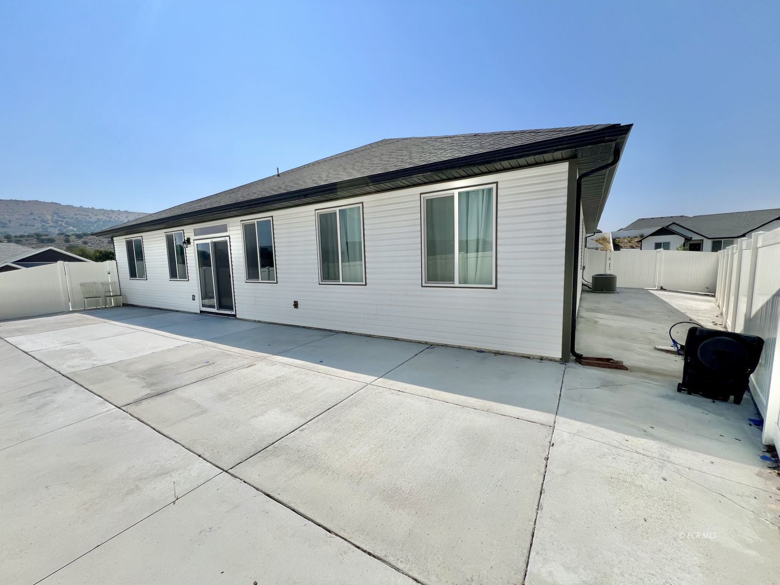 1933 Pheasant Drive
