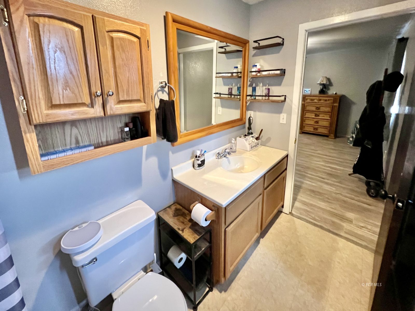 865 Black Oak Drive