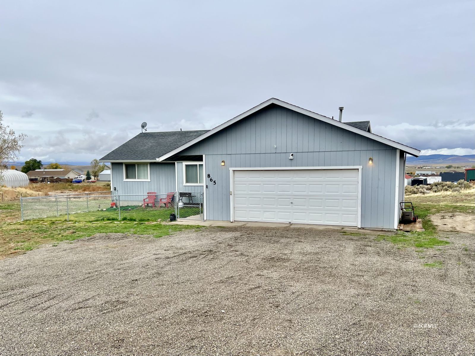 865 Black Oak Drive