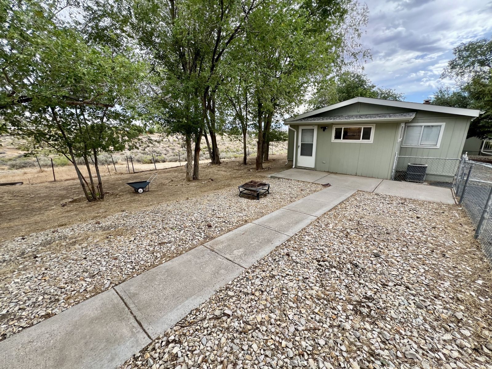 592 Gilia Place