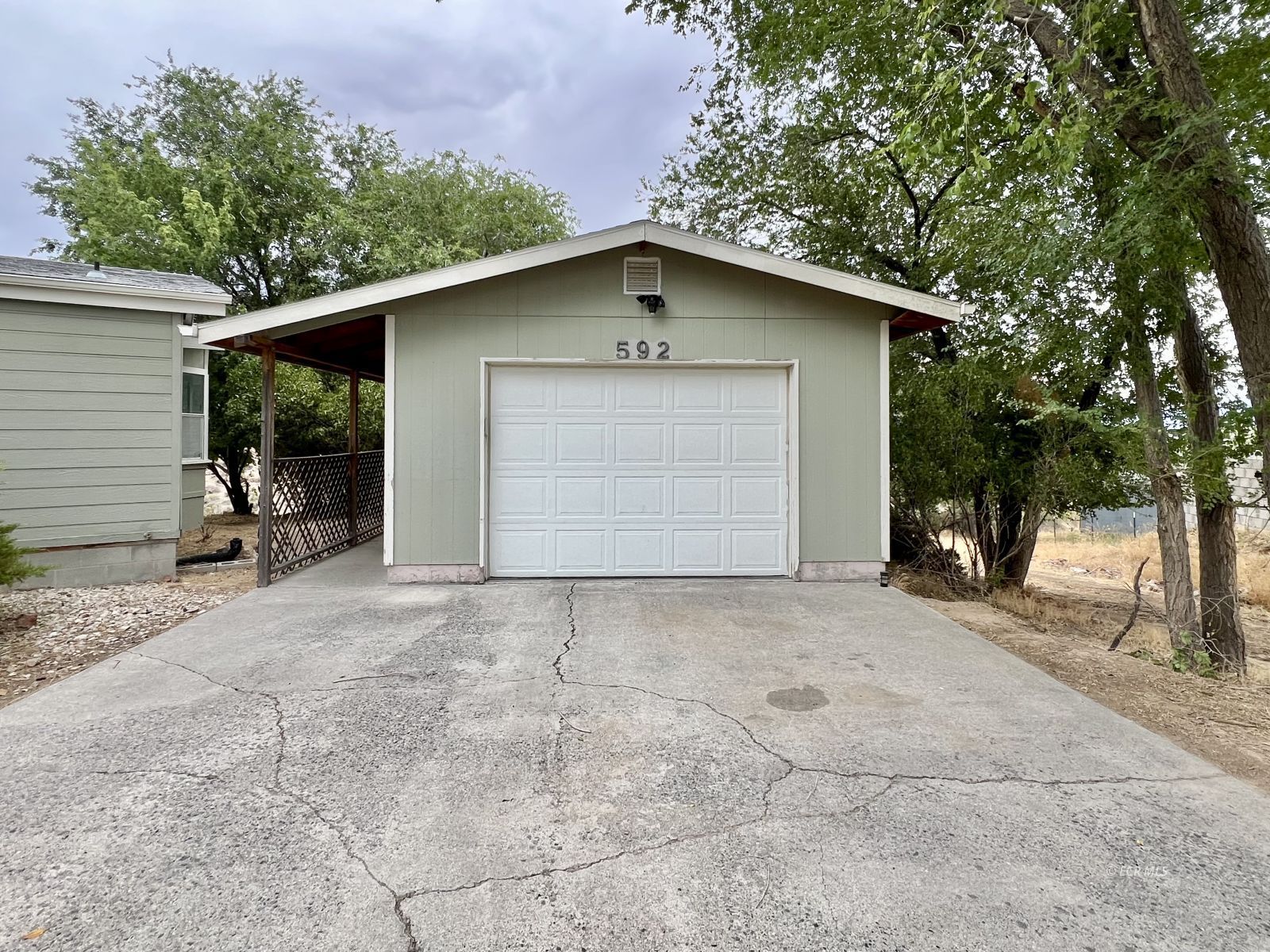 592 Gilia Place