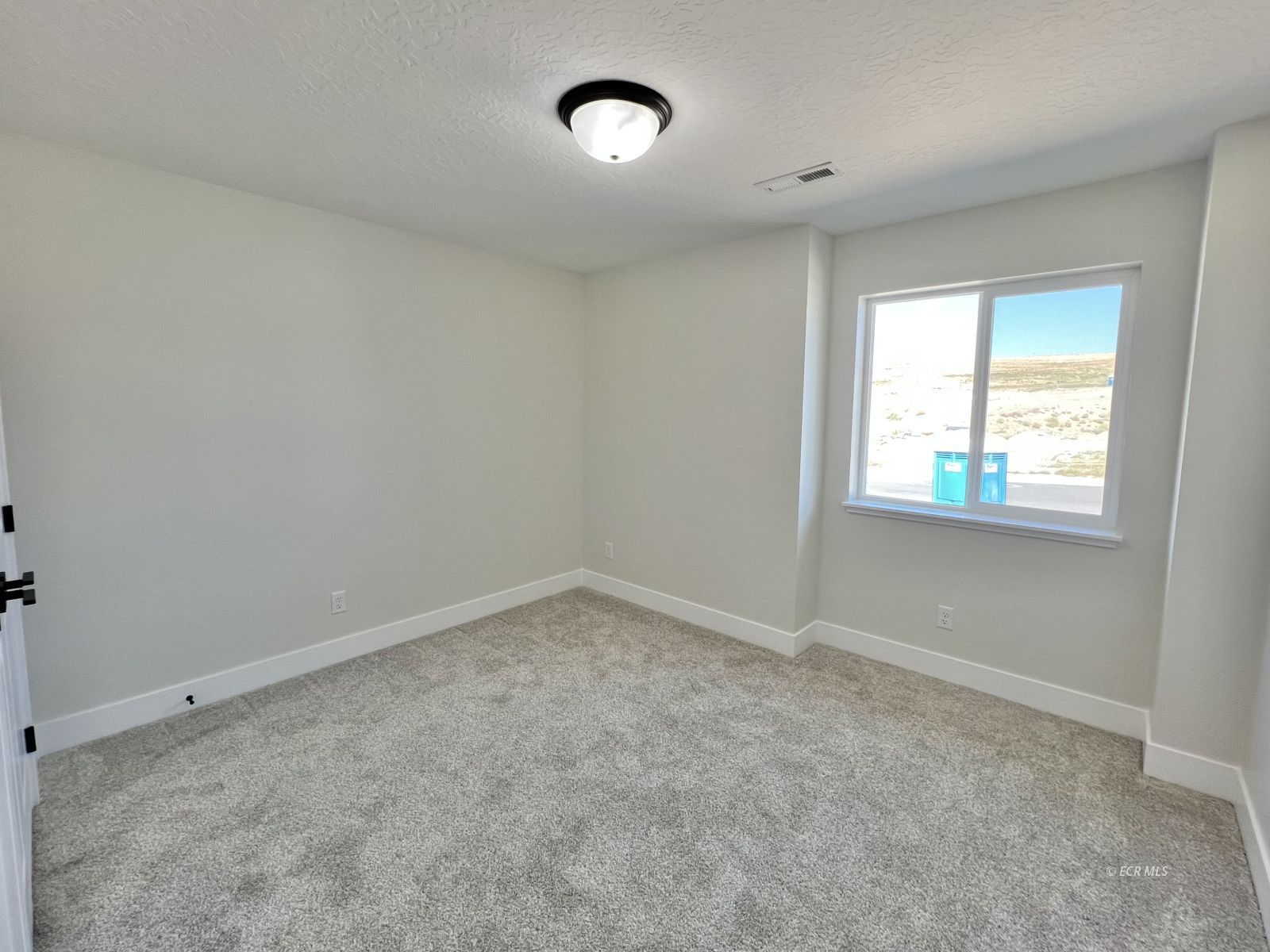 565 Blackstone Drive