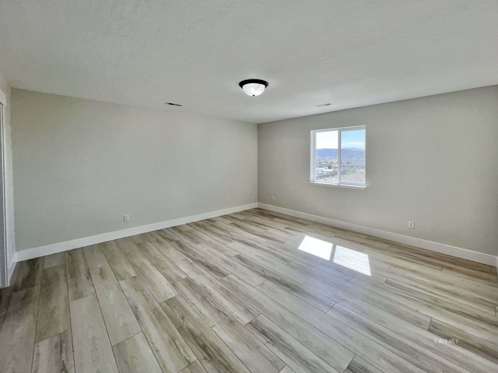 565 Abarr Drive