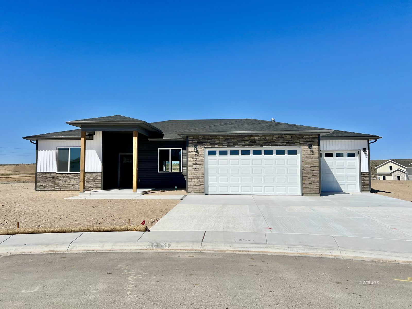 522 Shadybrook Drive