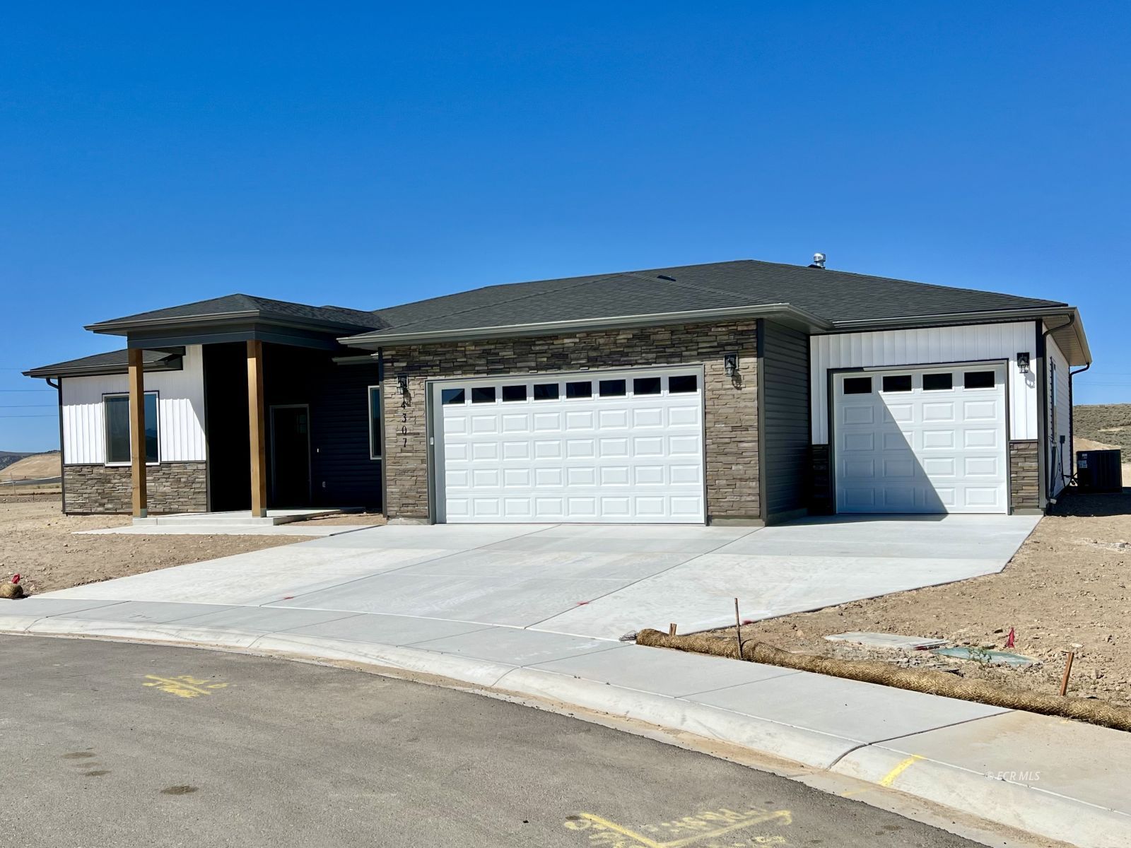 522 Shadybrook Drive