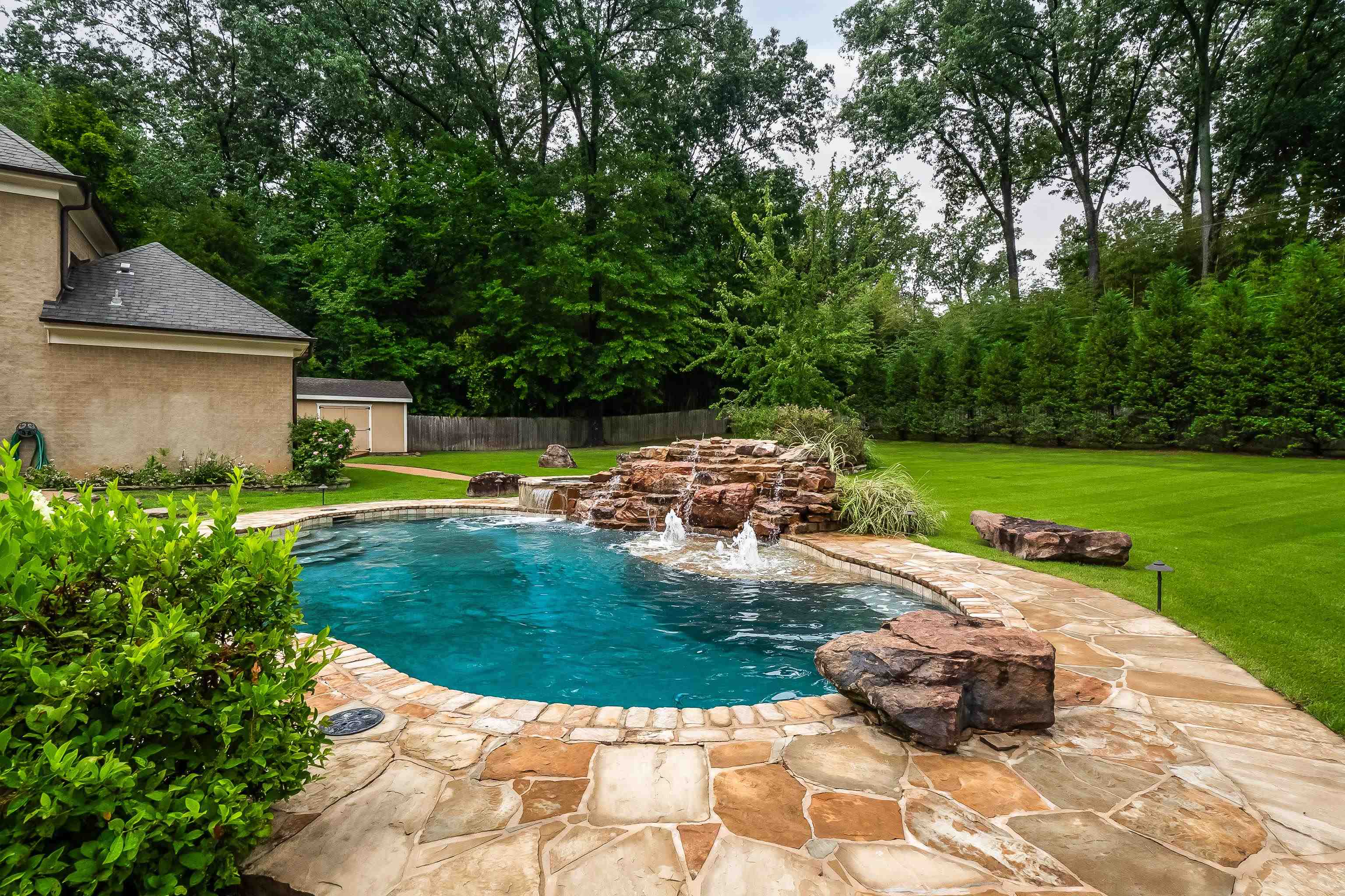 5720 SHADY GROVE RD
