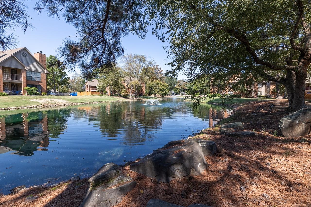 6656 PONDSIDE CIR Unit: 2