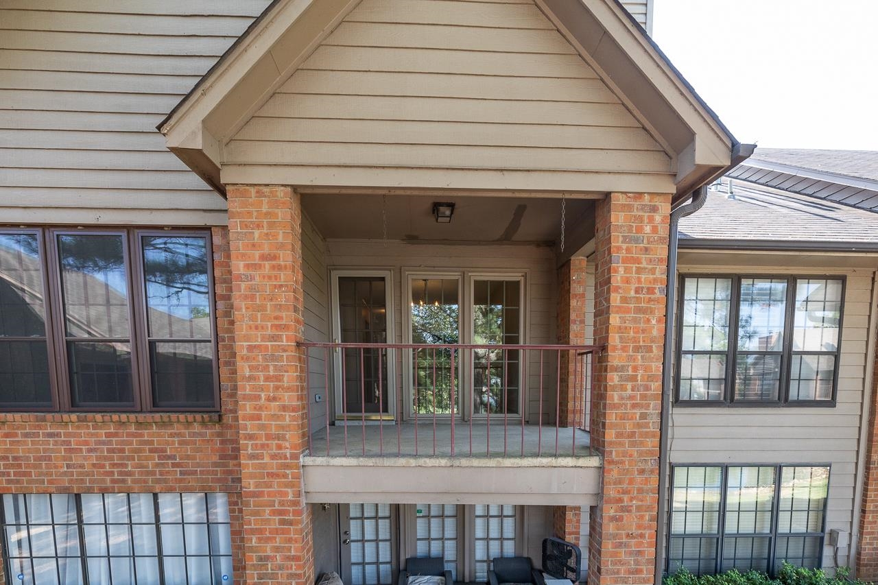 6656 PONDSIDE CIR Unit: 2