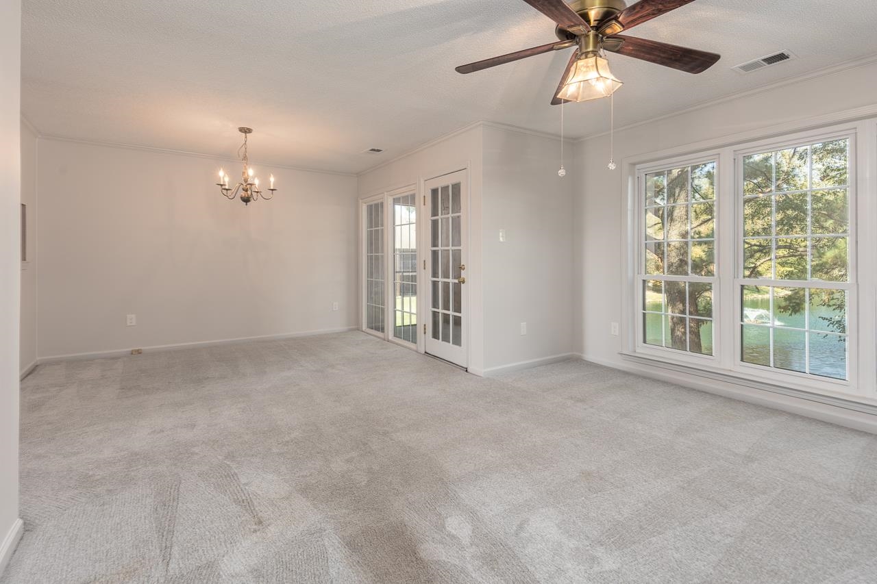 6656 PONDSIDE CIR Unit: 2