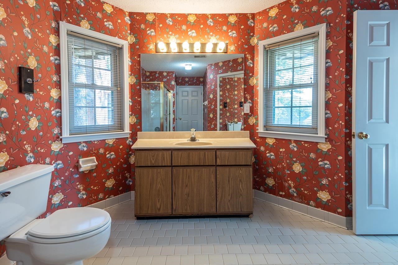 6656 PONDSIDE CIR Unit: 2