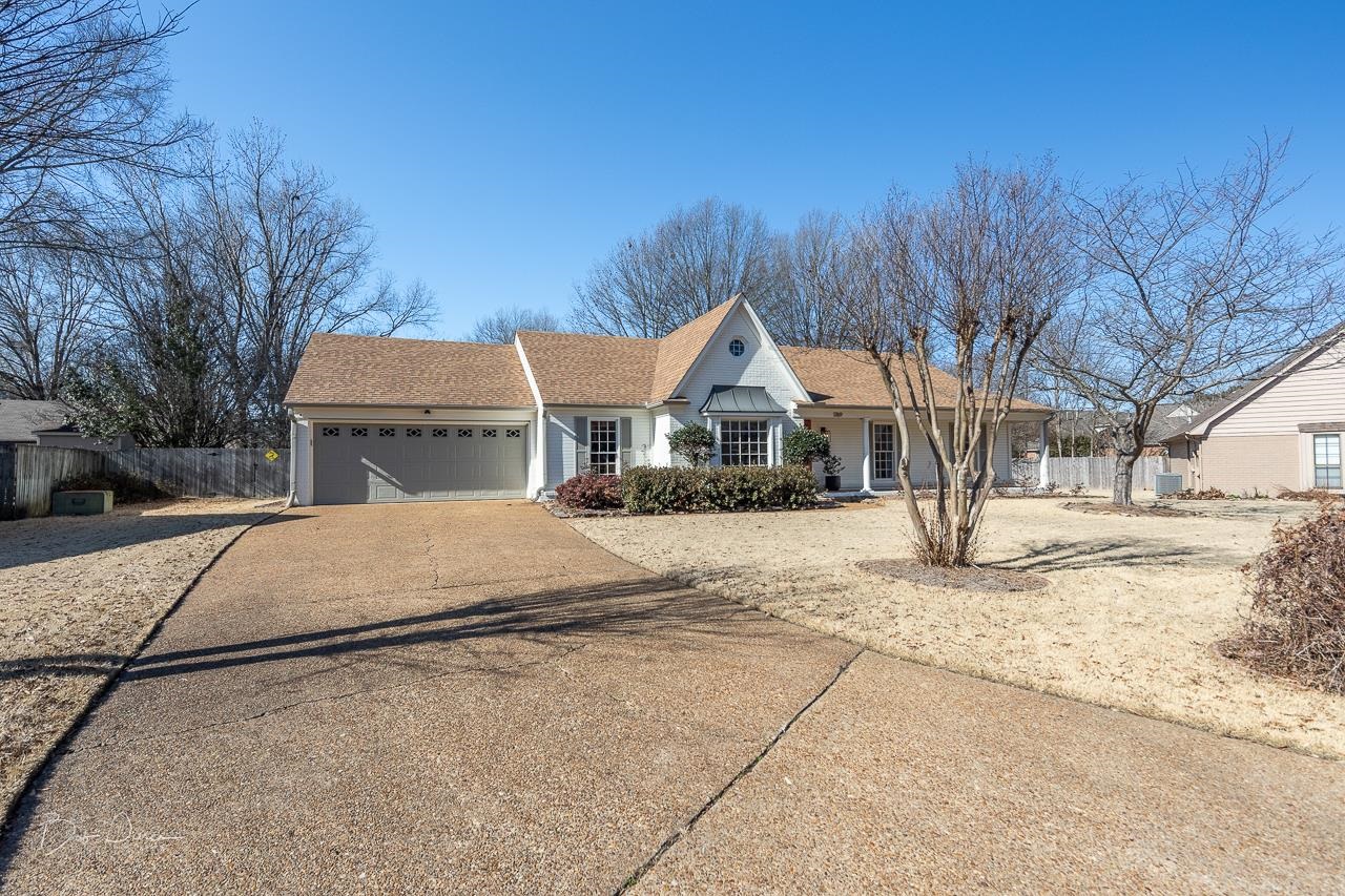 1769 LINDELL CV