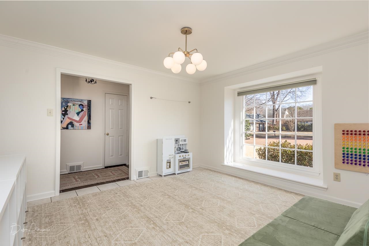 1769 LINDELL CV
