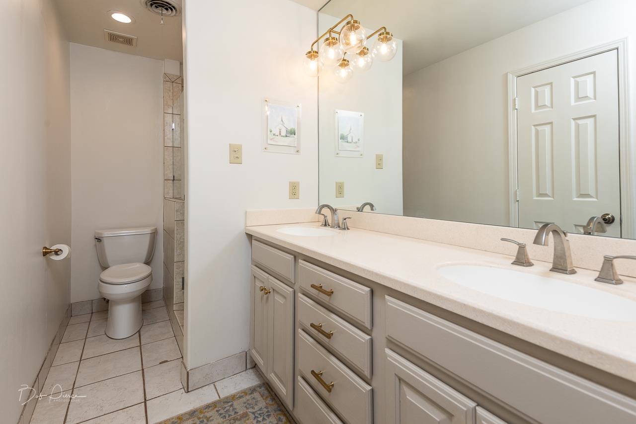 1769 LINDELL CV