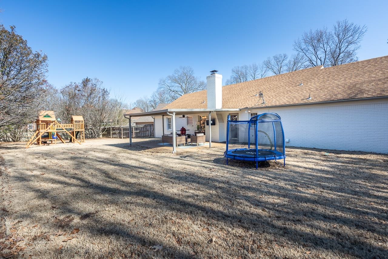 1769 LINDELL CV