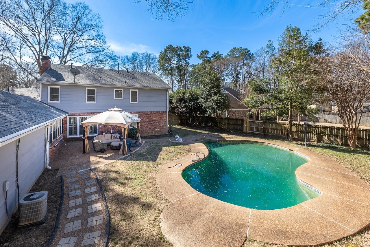 8038 GORINGWOOD LN