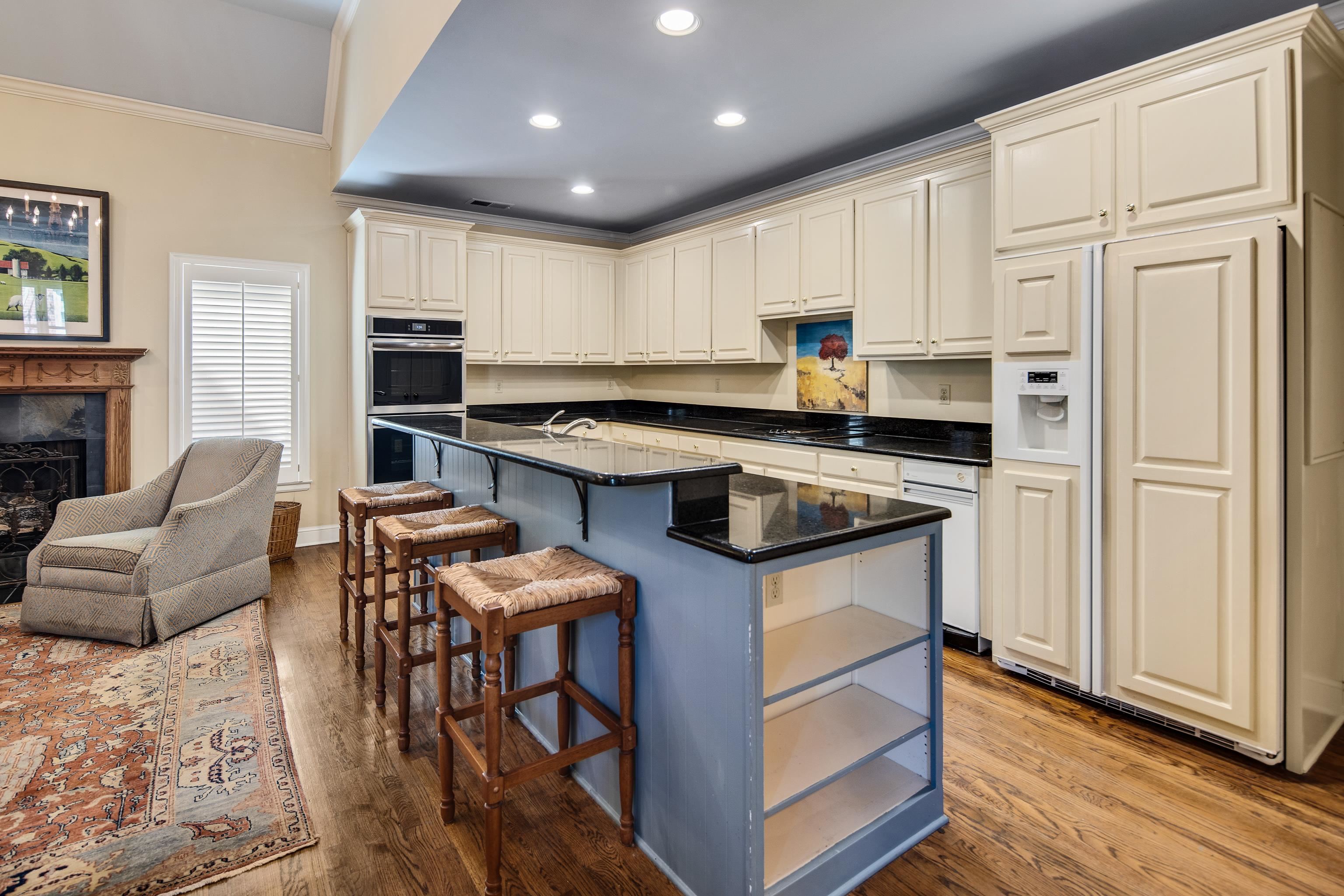 431 WELLINGTON CV