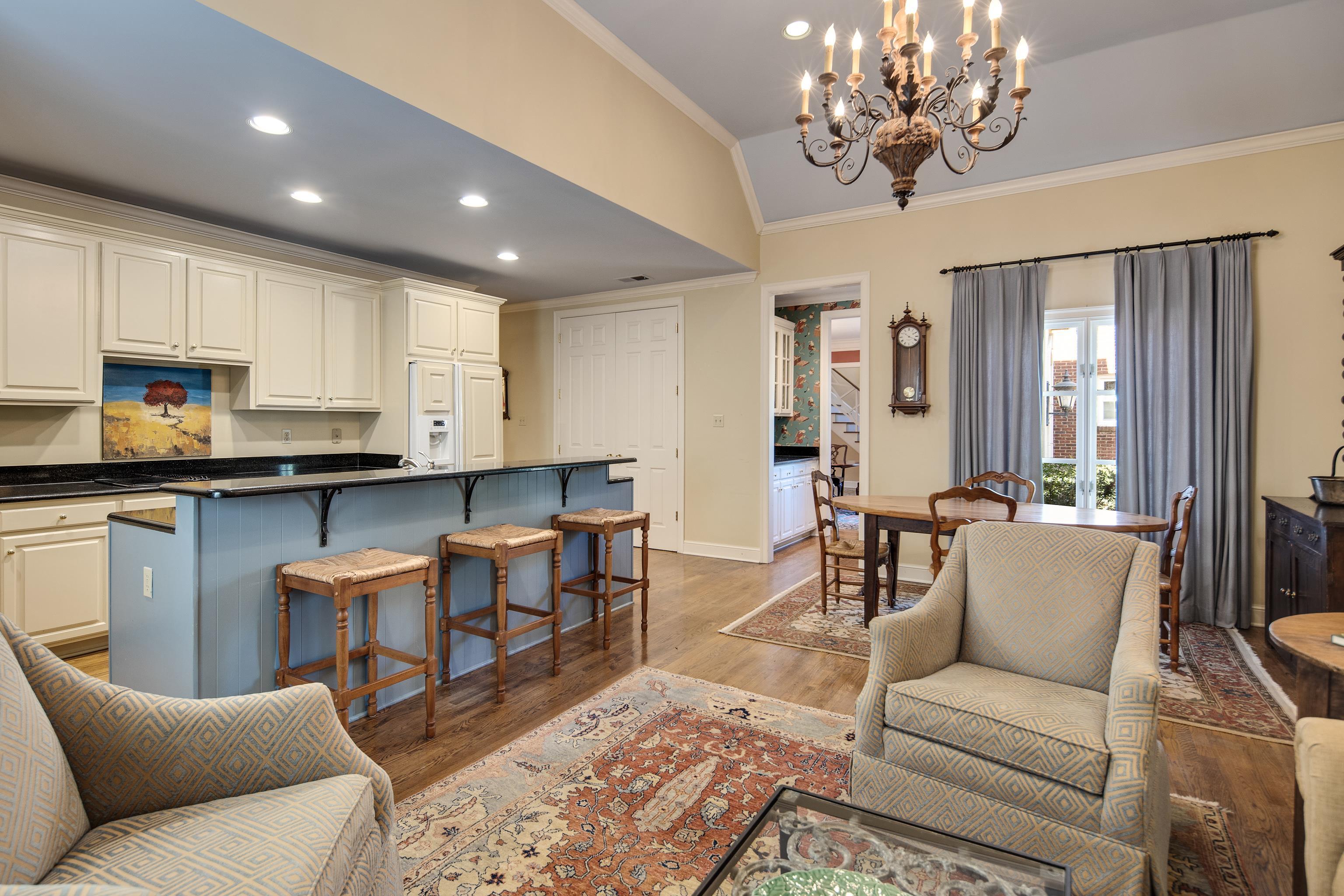 431 WELLINGTON CV