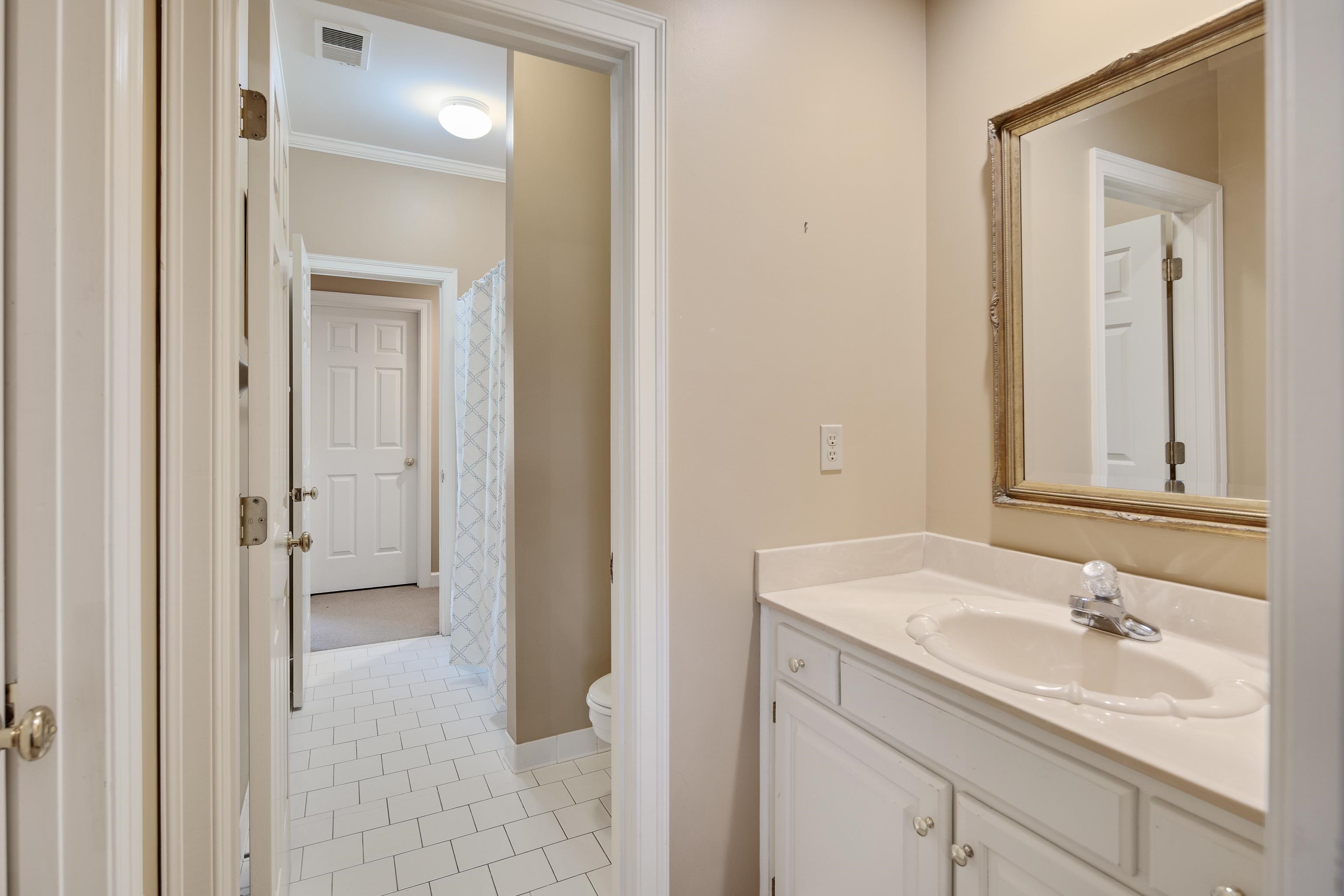 431 WELLINGTON CV