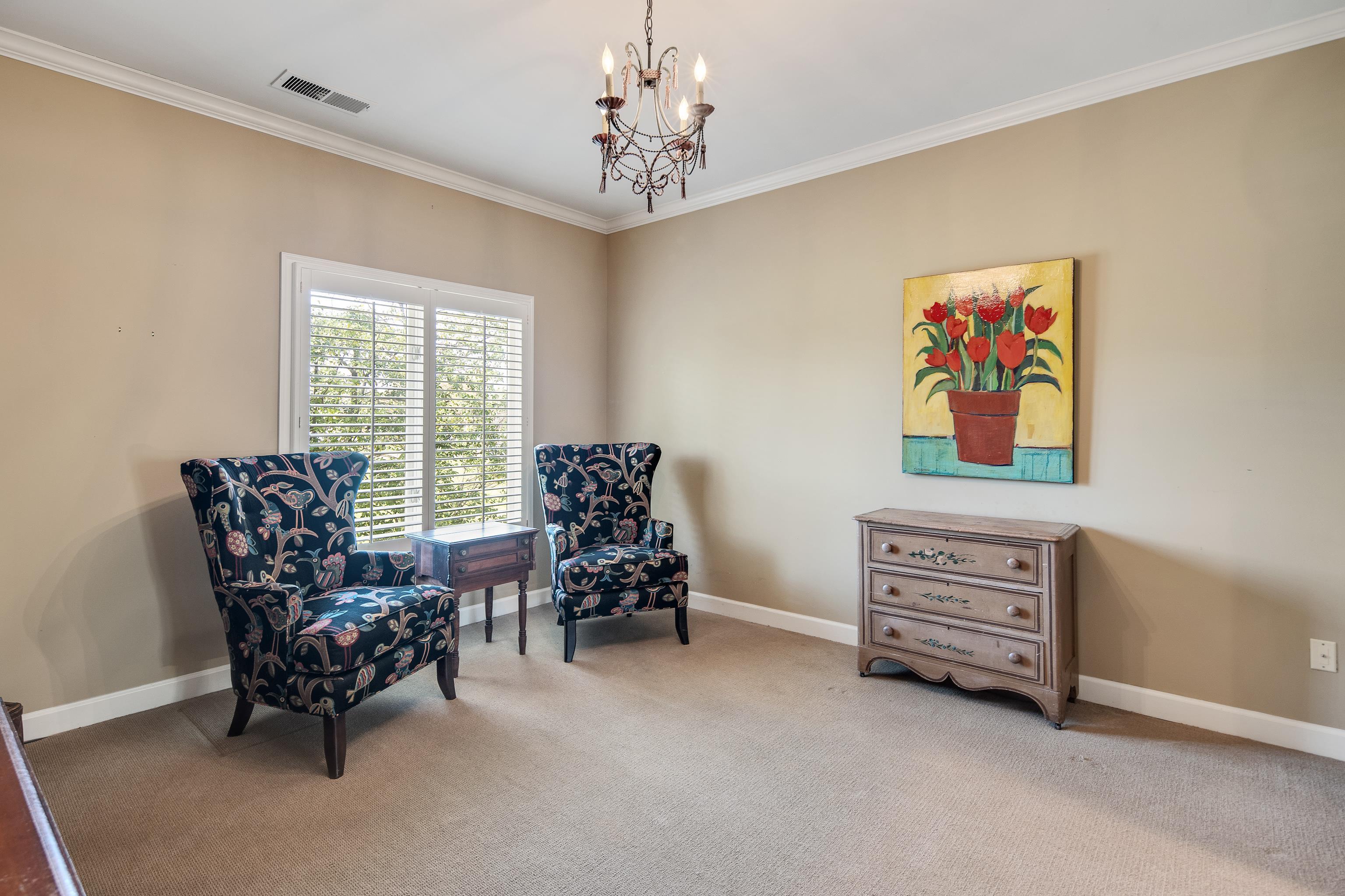 431 WELLINGTON CV