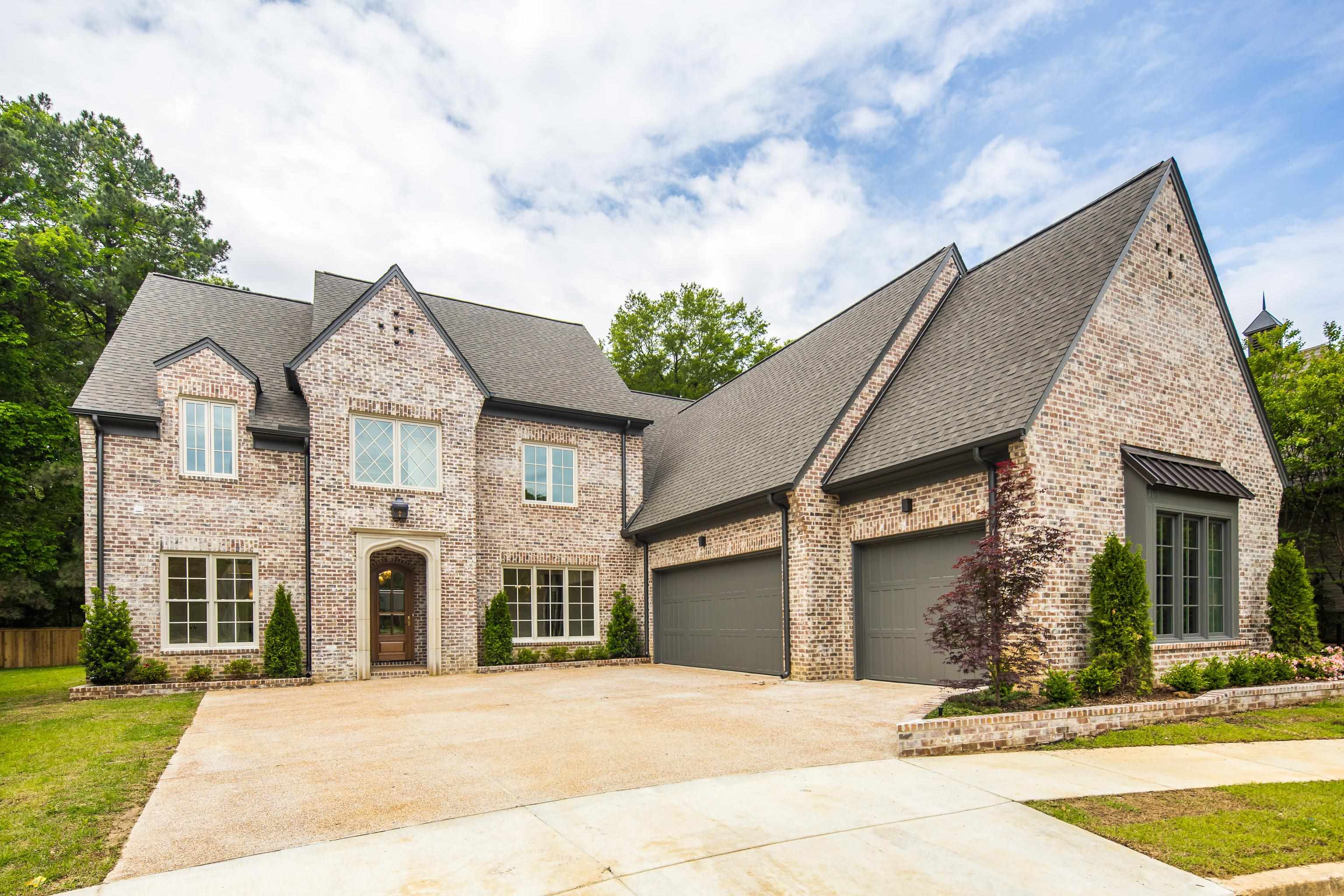 7195 MCVAY MANOR CV