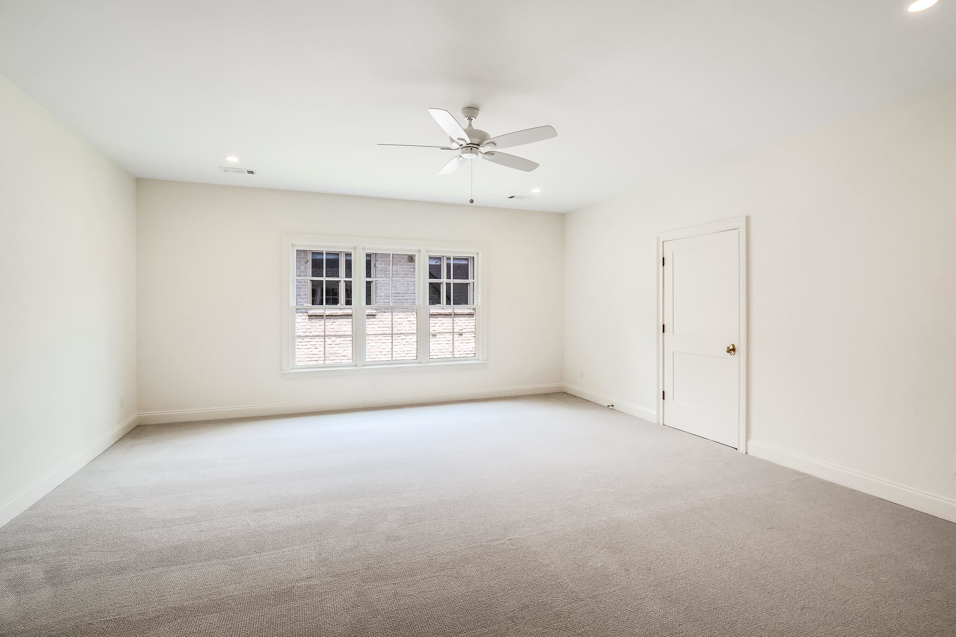 7195 MCVAY MANOR CV