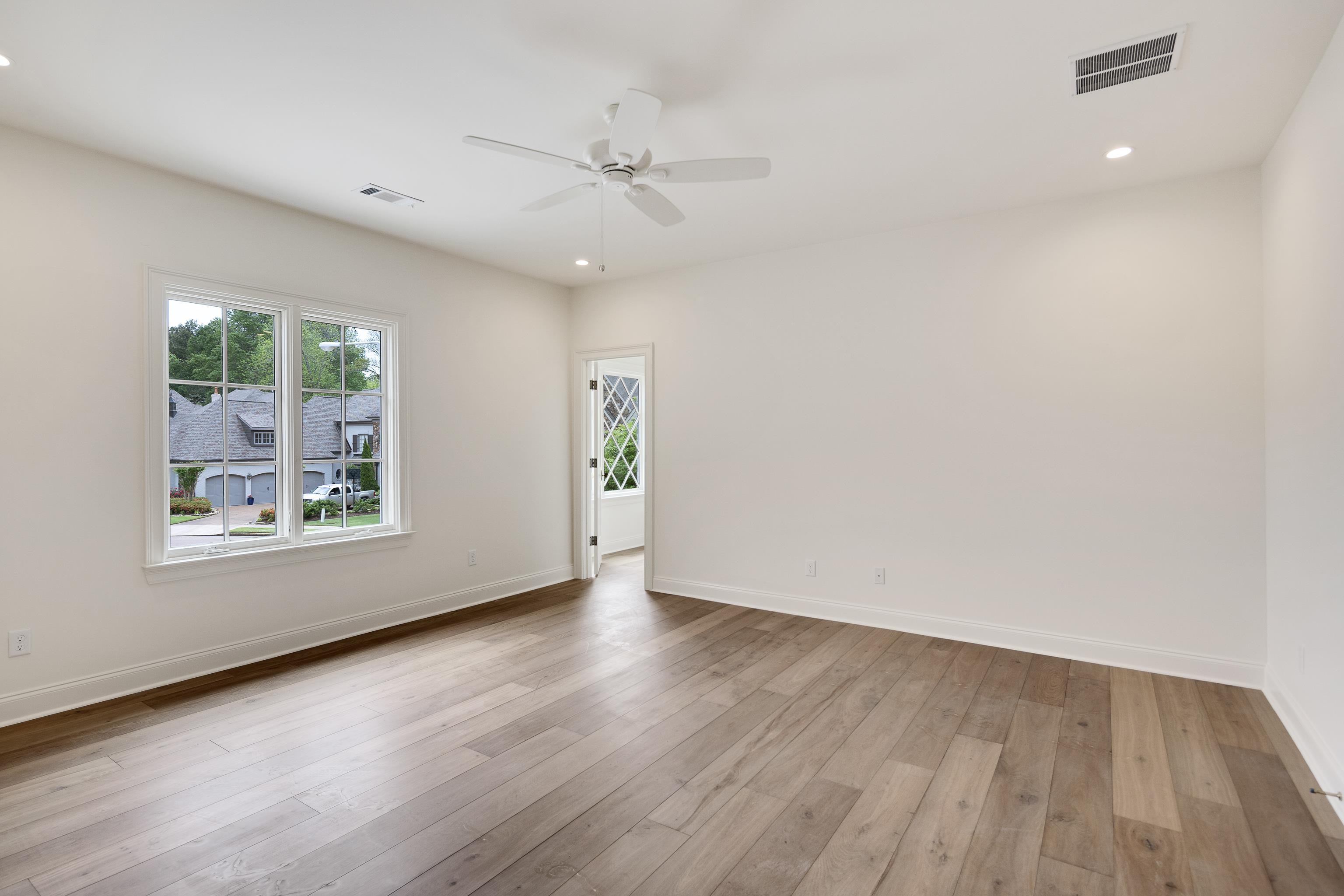 7195 MCVAY MANOR CV