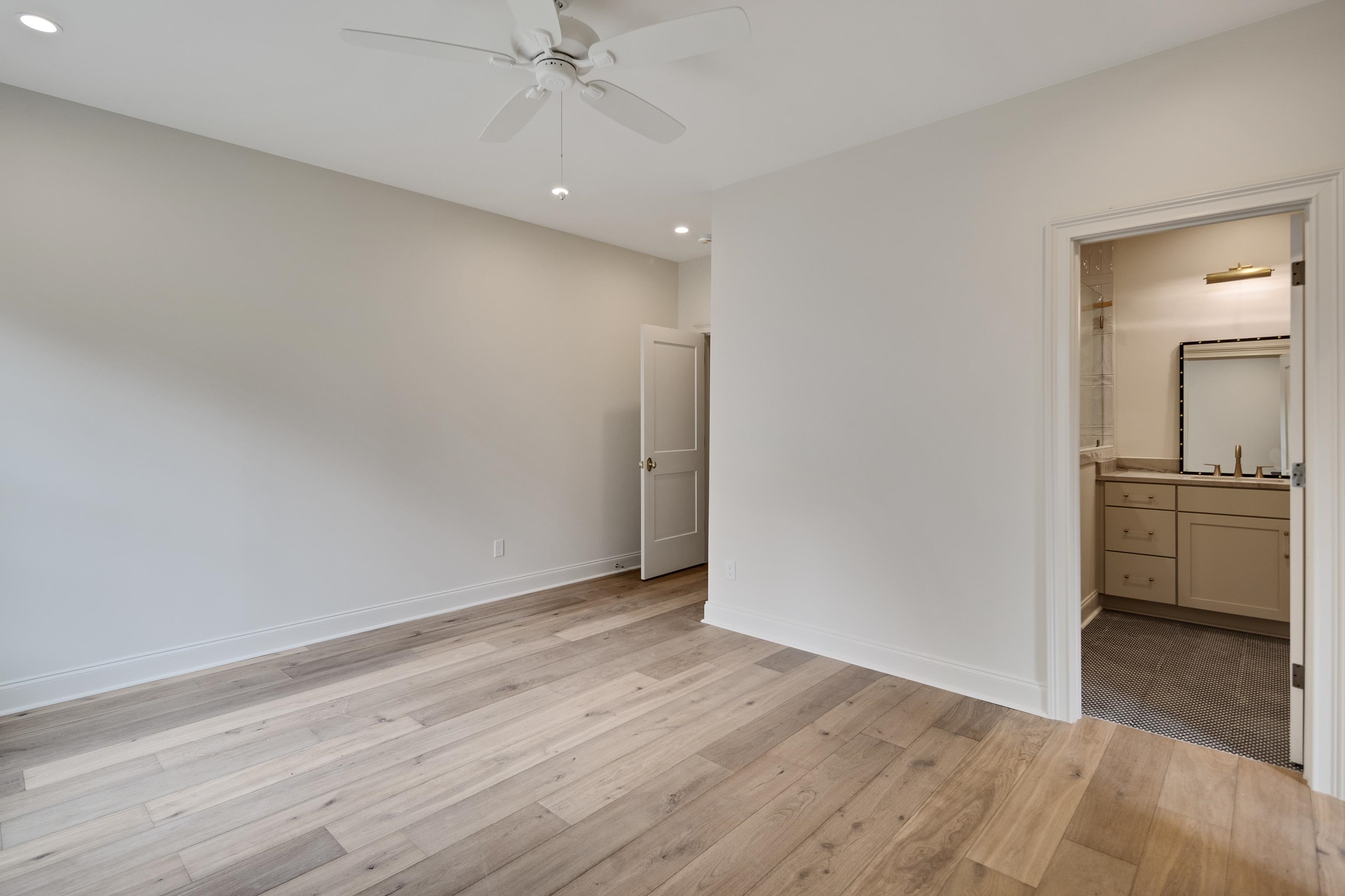 7195 MCVAY MANOR CV
