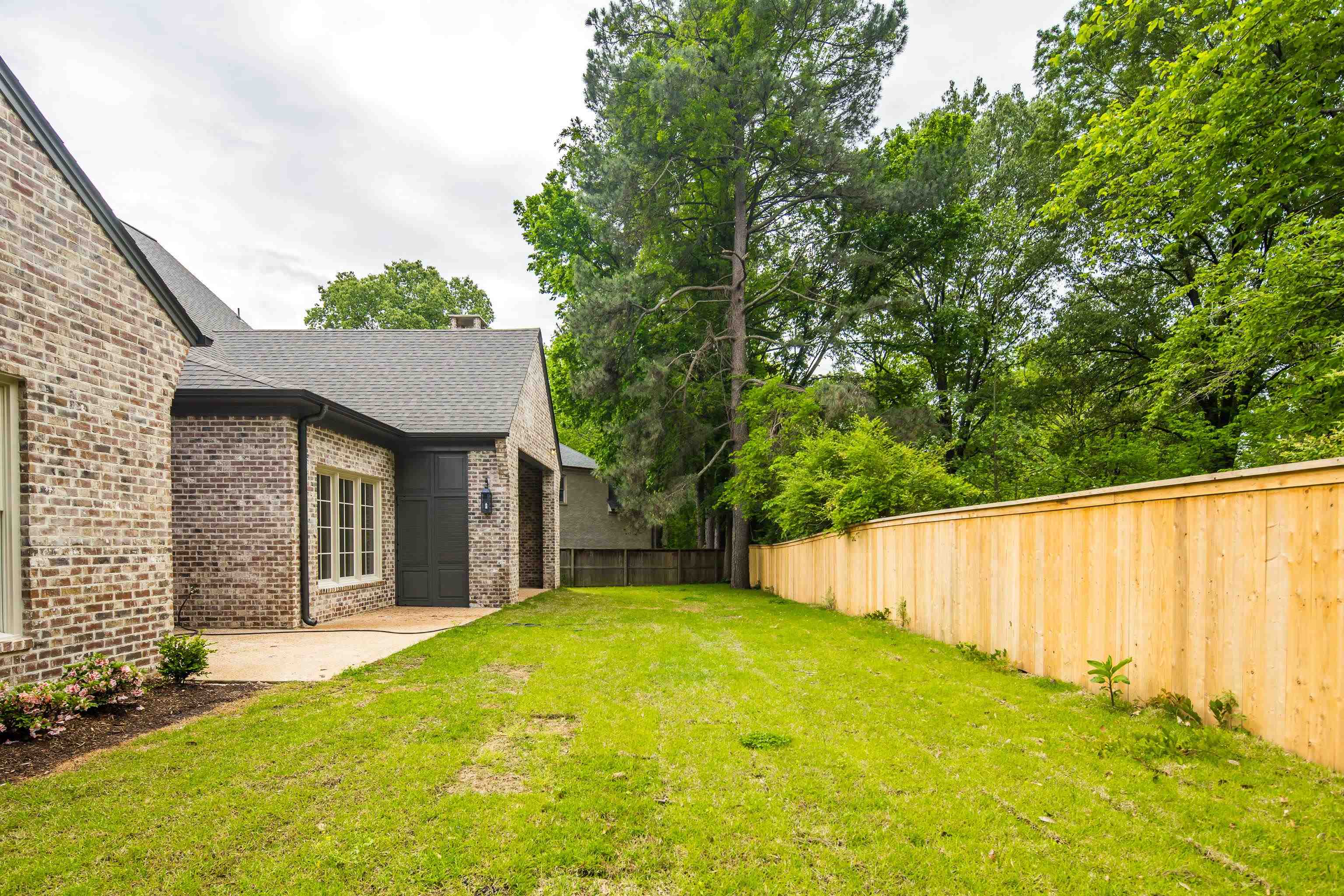 7195 MCVAY MANOR CV