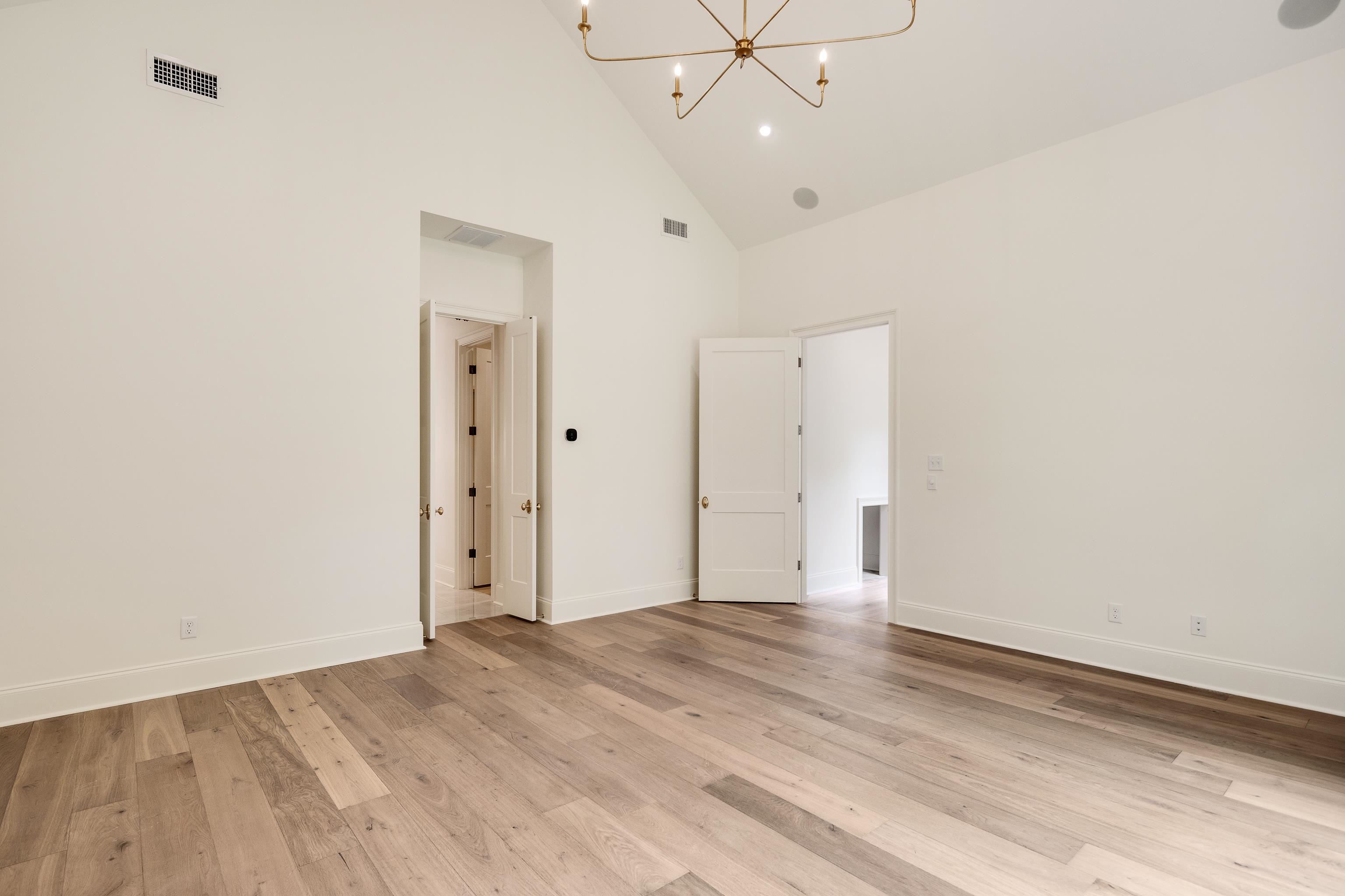 7195 MCVAY MANOR CV