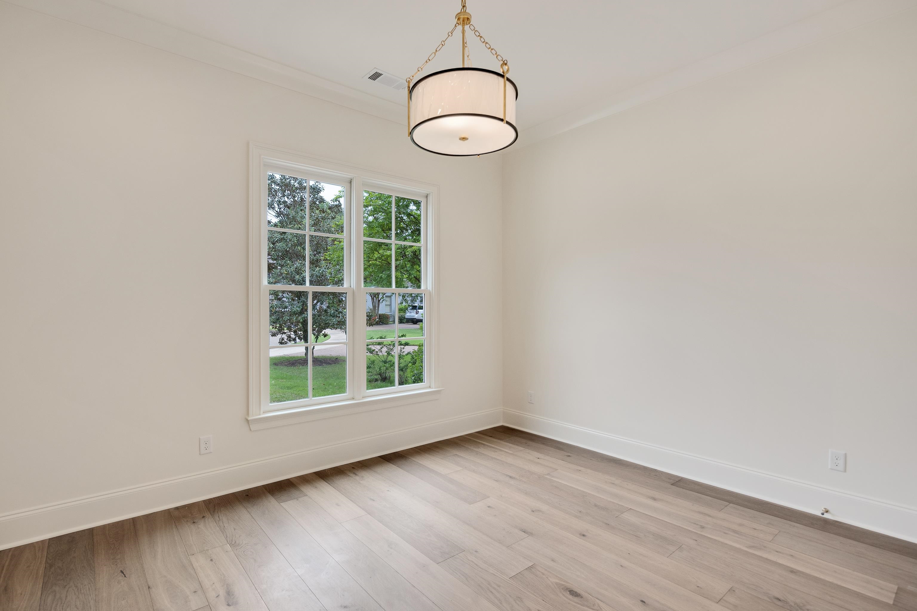7195 MCVAY MANOR CV