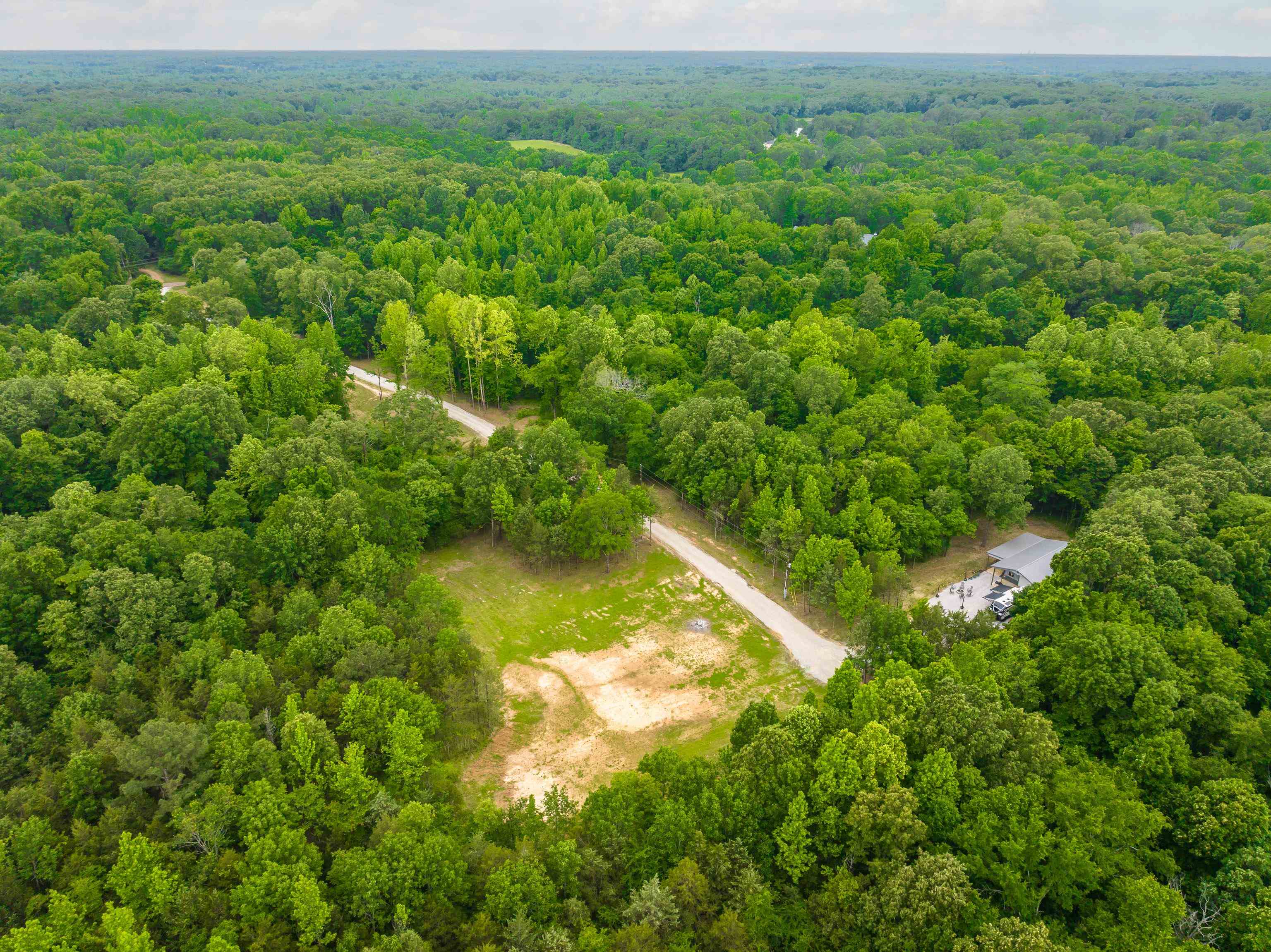 2720 DONELSON DR