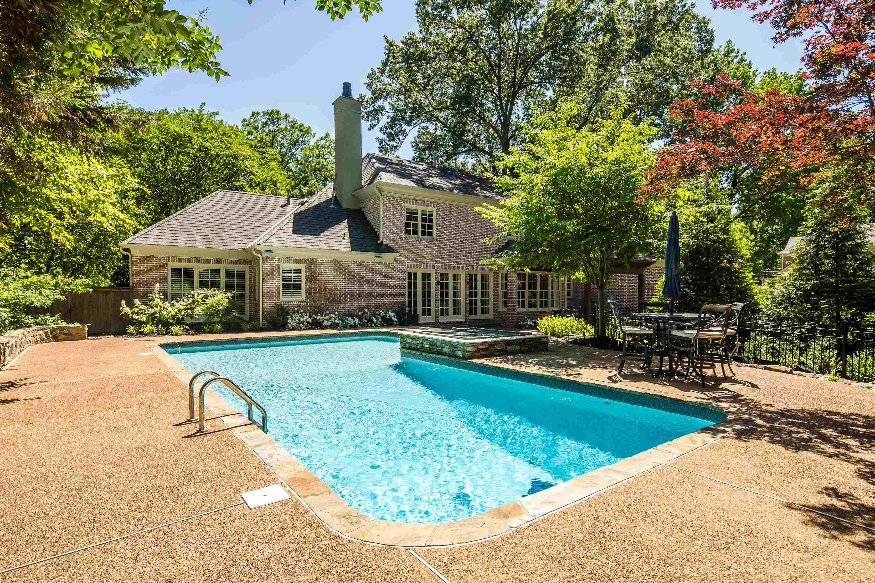 7726 CHAPEL CREEK PKY N