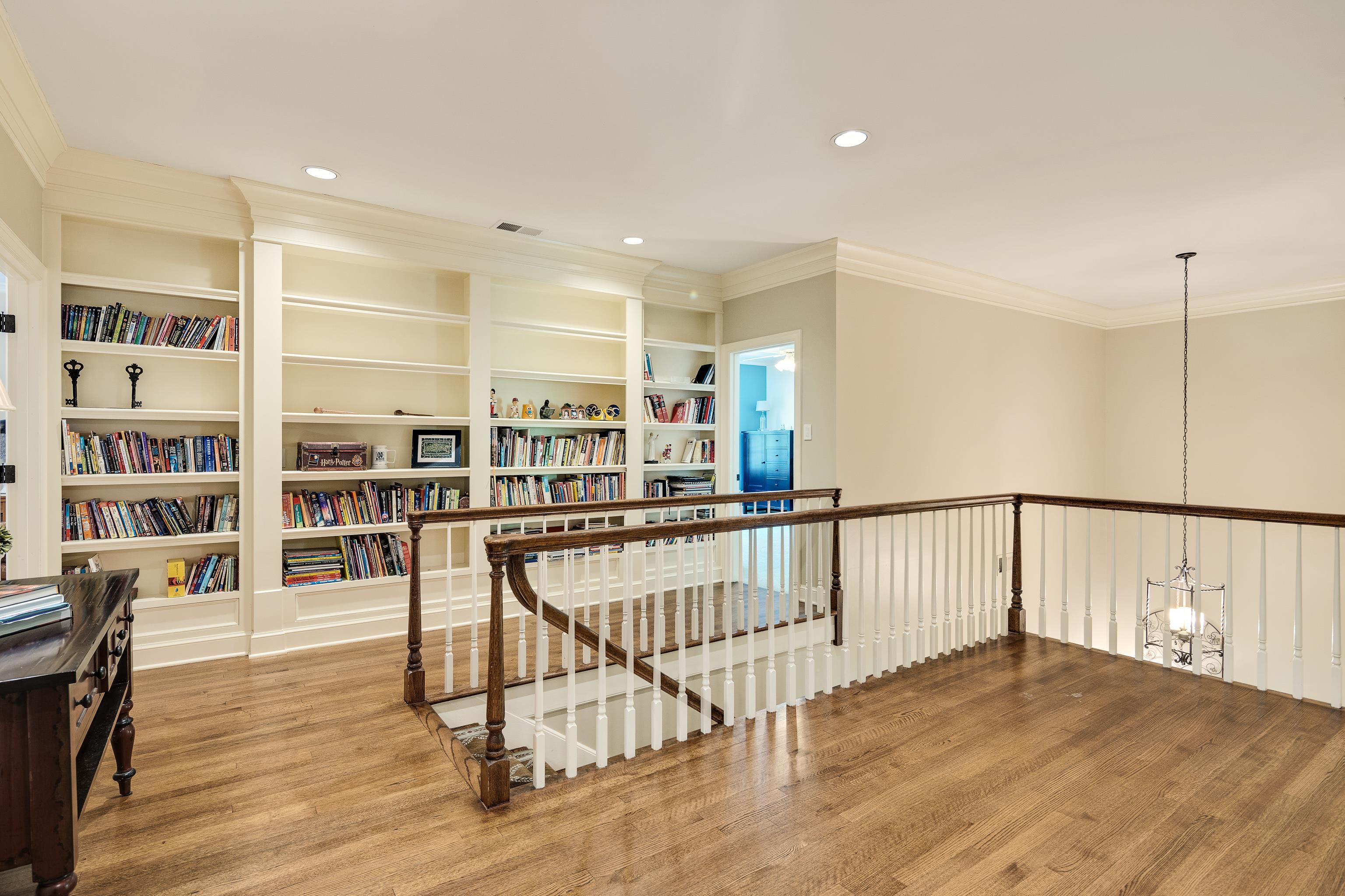 7726 CHAPEL CREEK PKY N