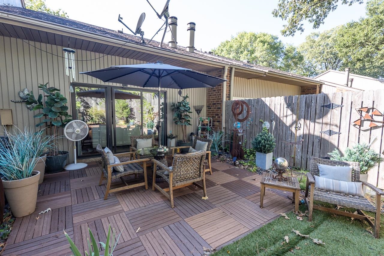 356 CLOVE DR