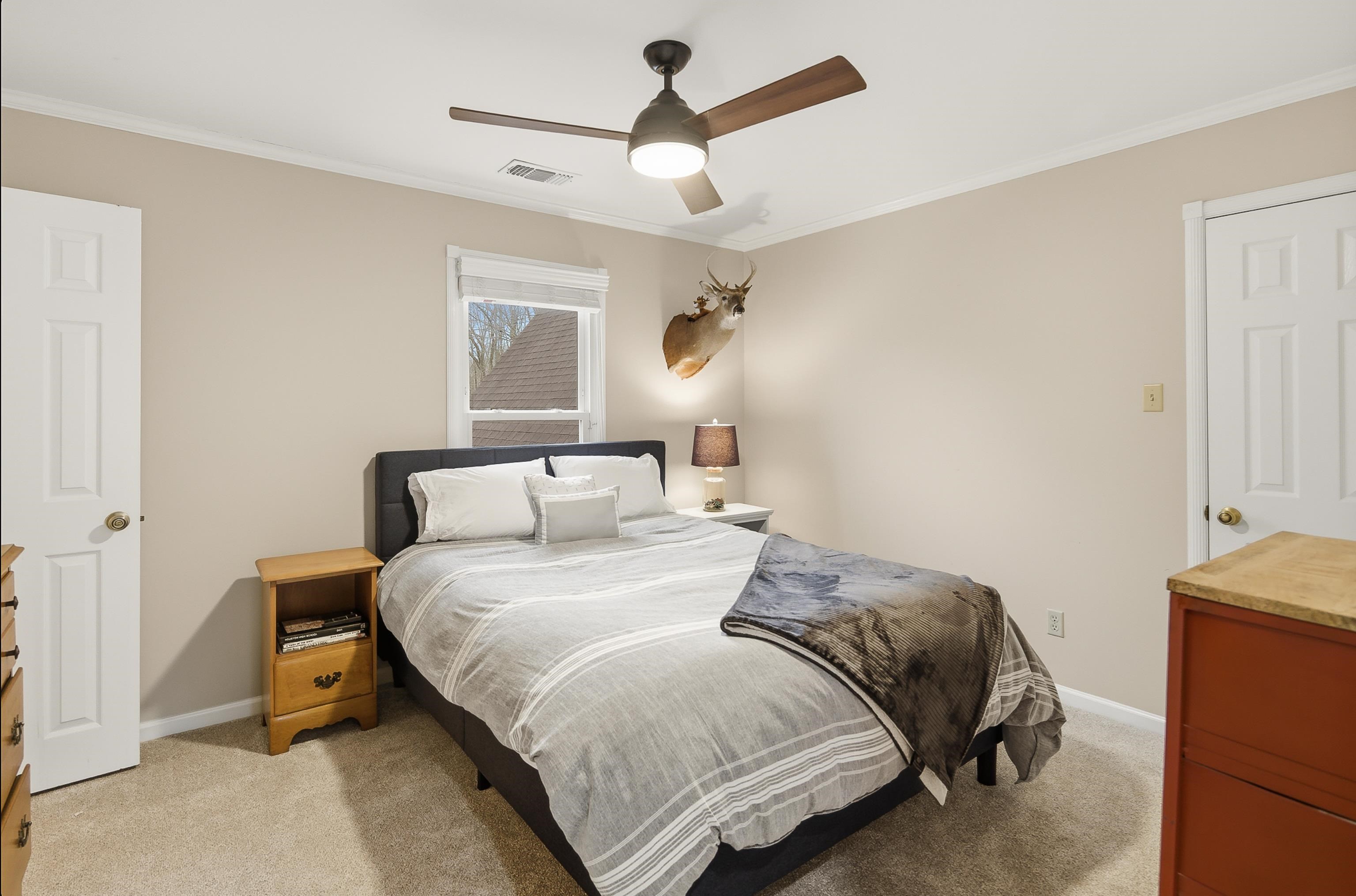 3056 COUNTRY PLACE DR W