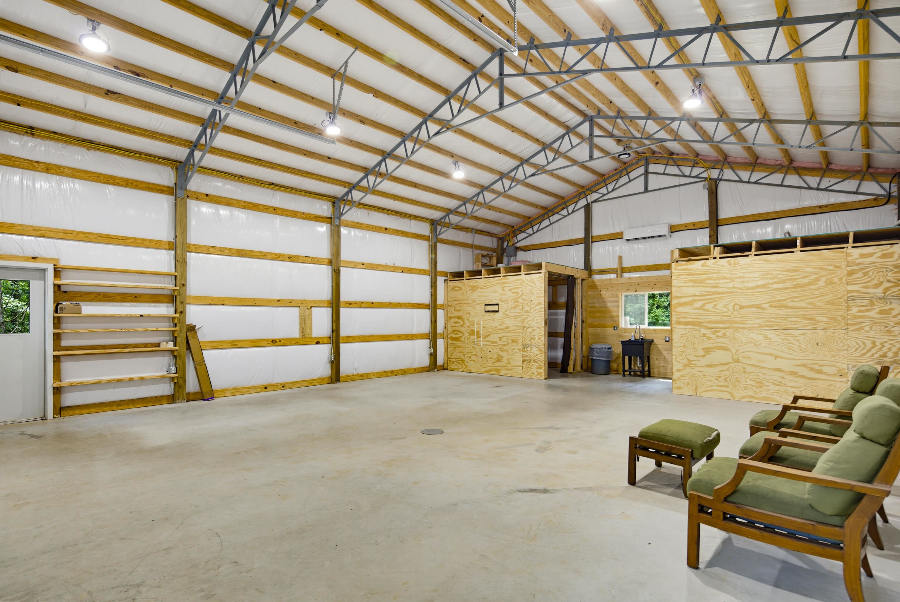 2720 DONELSON DR