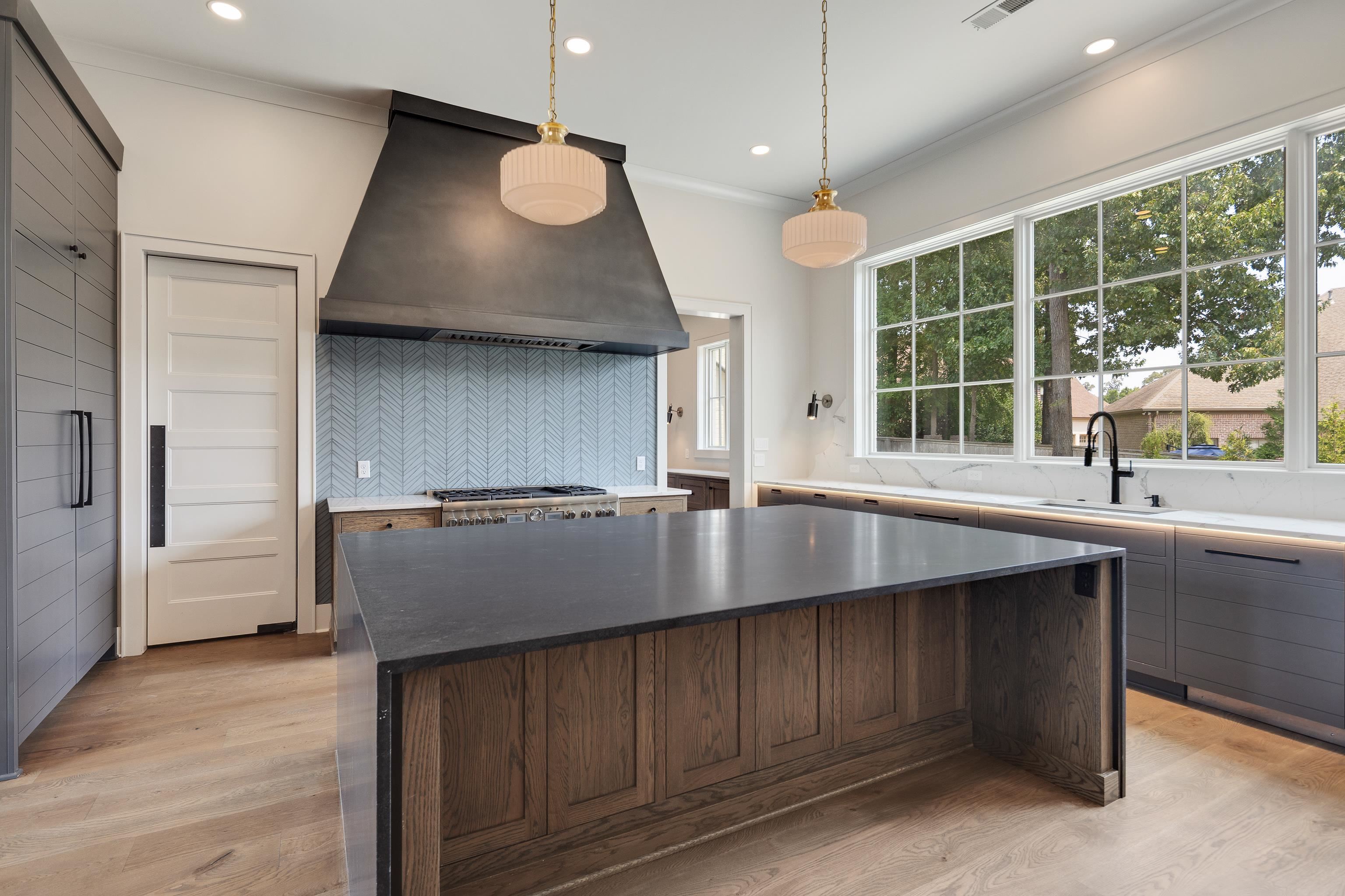 3024 CHAPEL WOODS CV