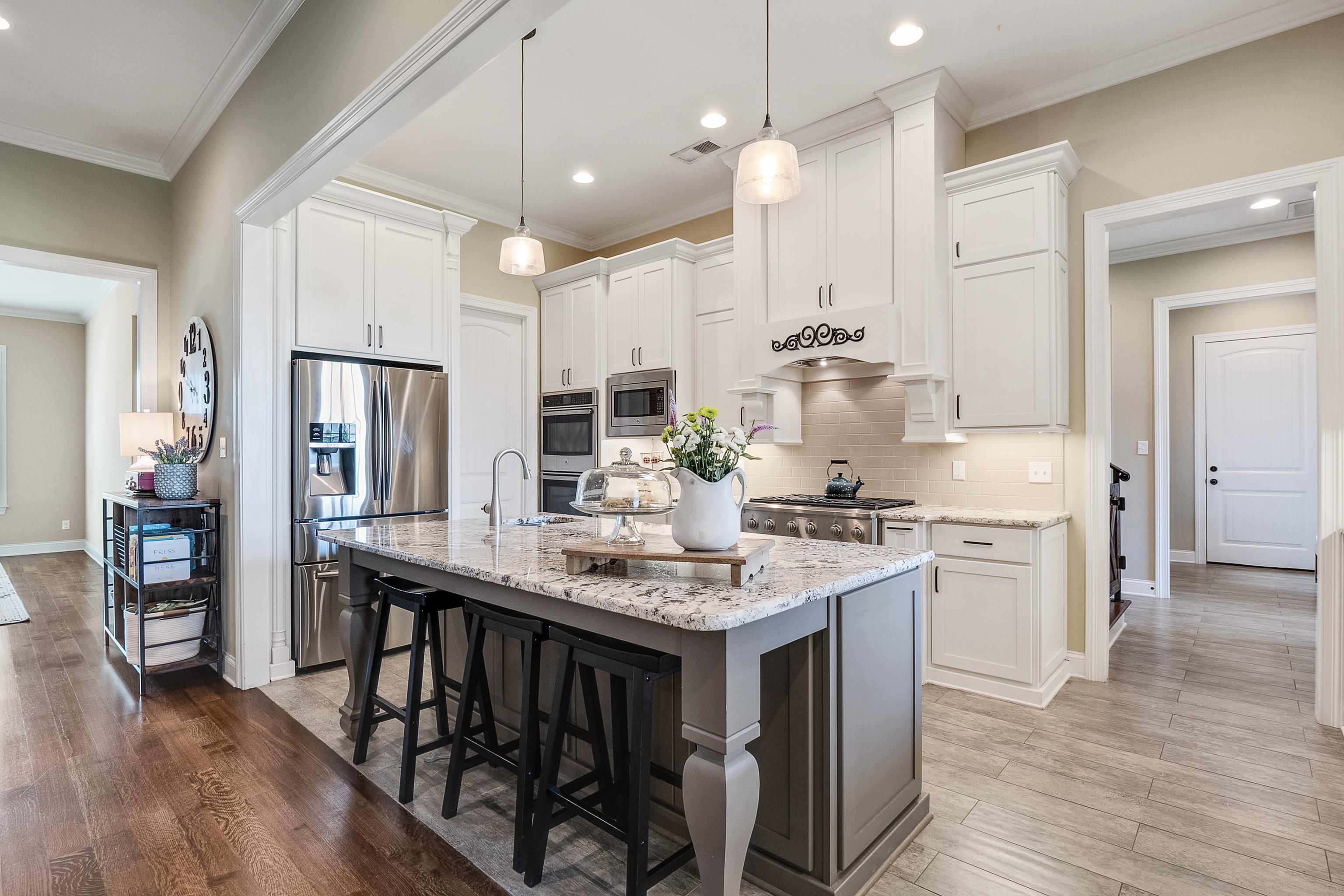 1626 HORSESHOE BEND TRL