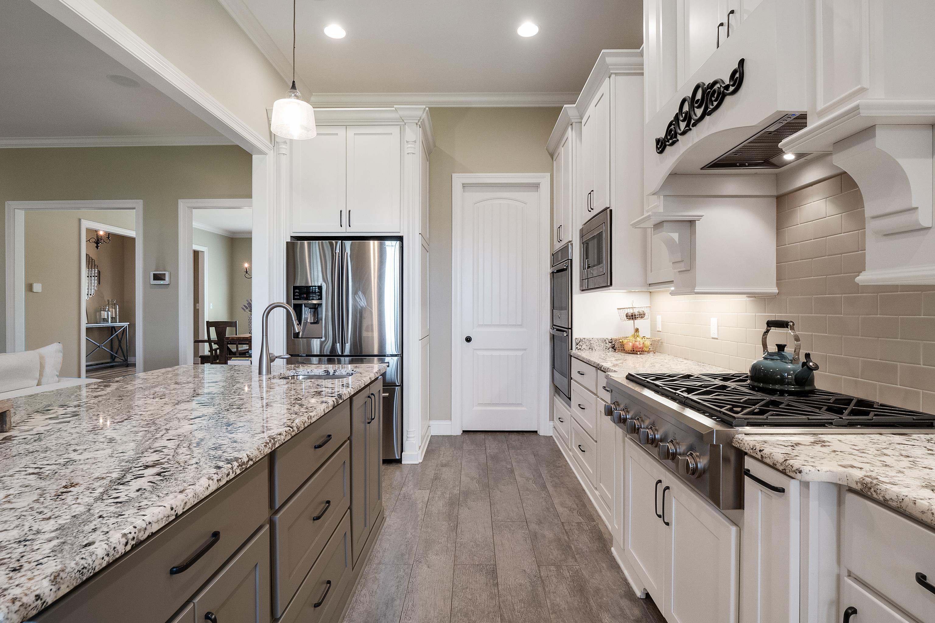 1626 HORSESHOE BEND TRL