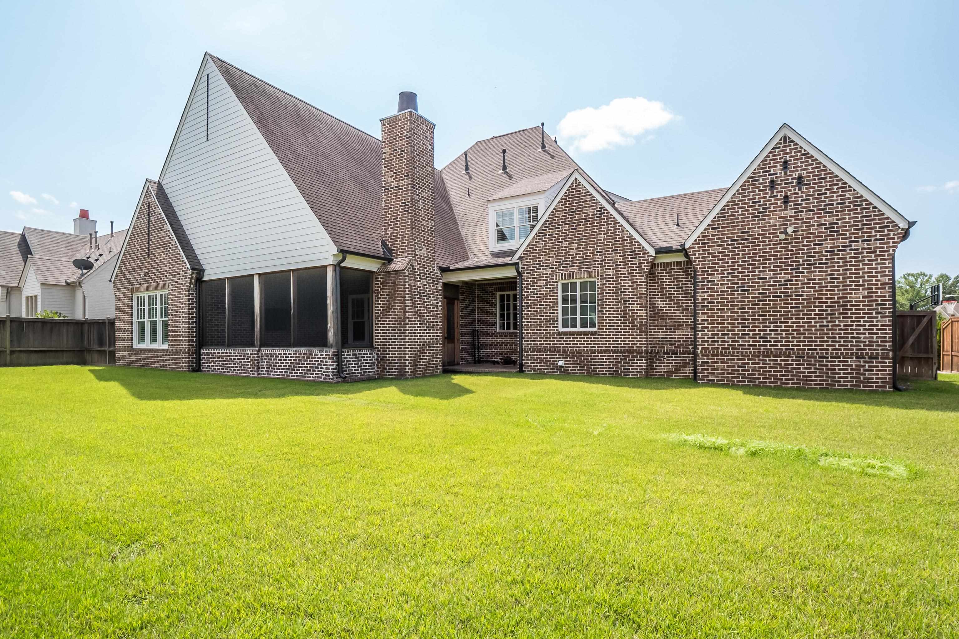 1626 HORSESHOE BEND TRL