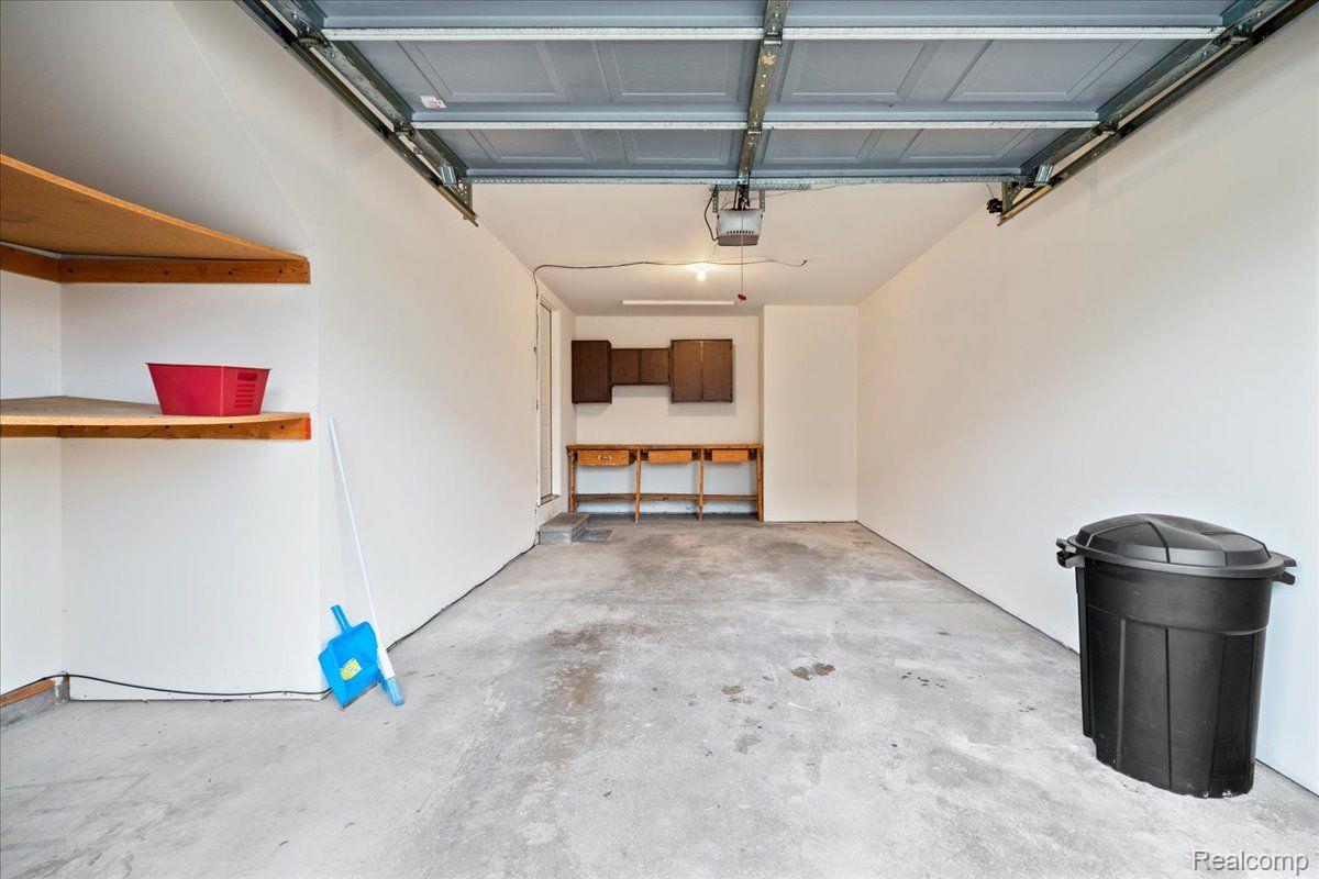 37447 STONEGATE Circle