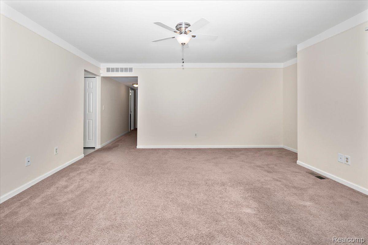 37447 STONEGATE Circle